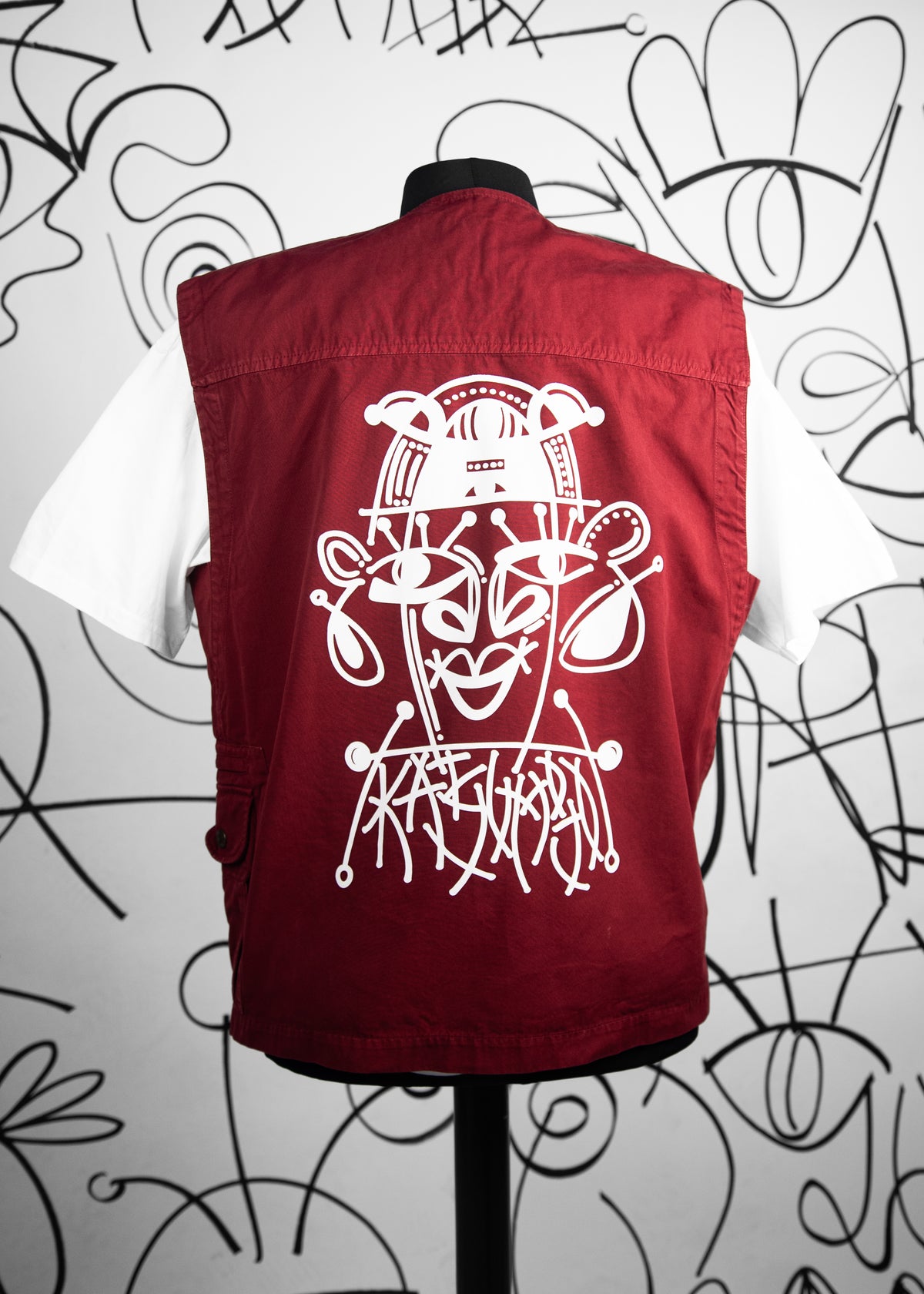 23/50 Gilet Vintage Upcycled by Josua Carvalho