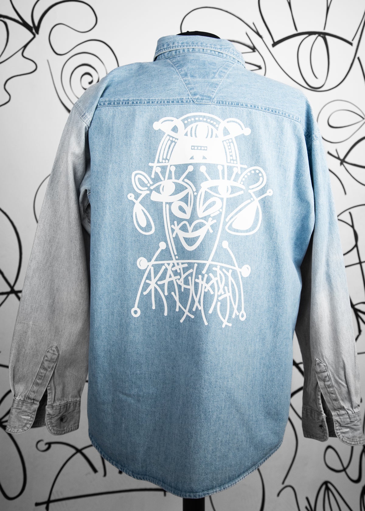24/50 Chemise Denim Vintage Upcycled by Josua Carvalho