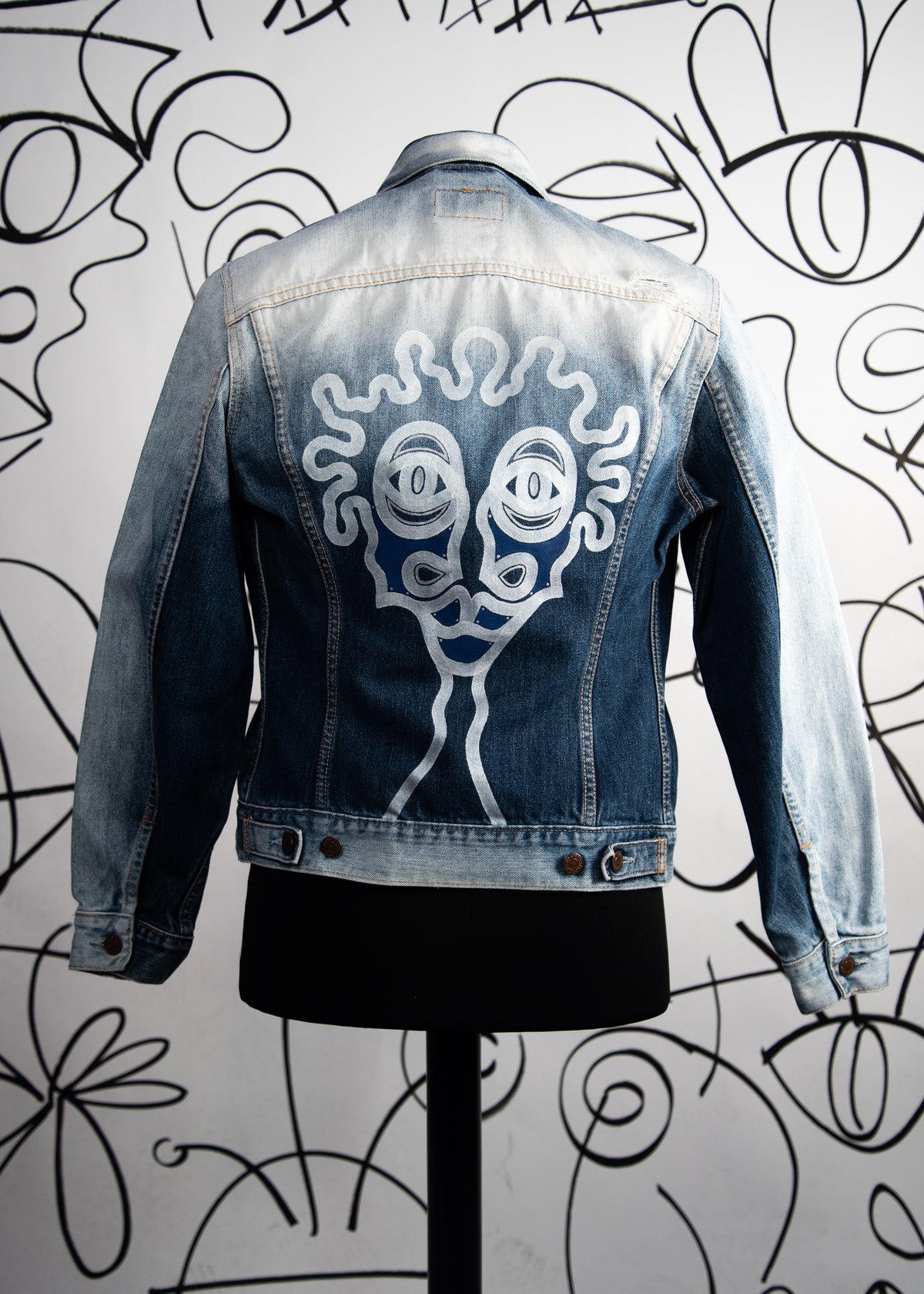 #7 Veste Levi's Y2k Tie & Dye Vintage Upcycled by Josua Carvalho