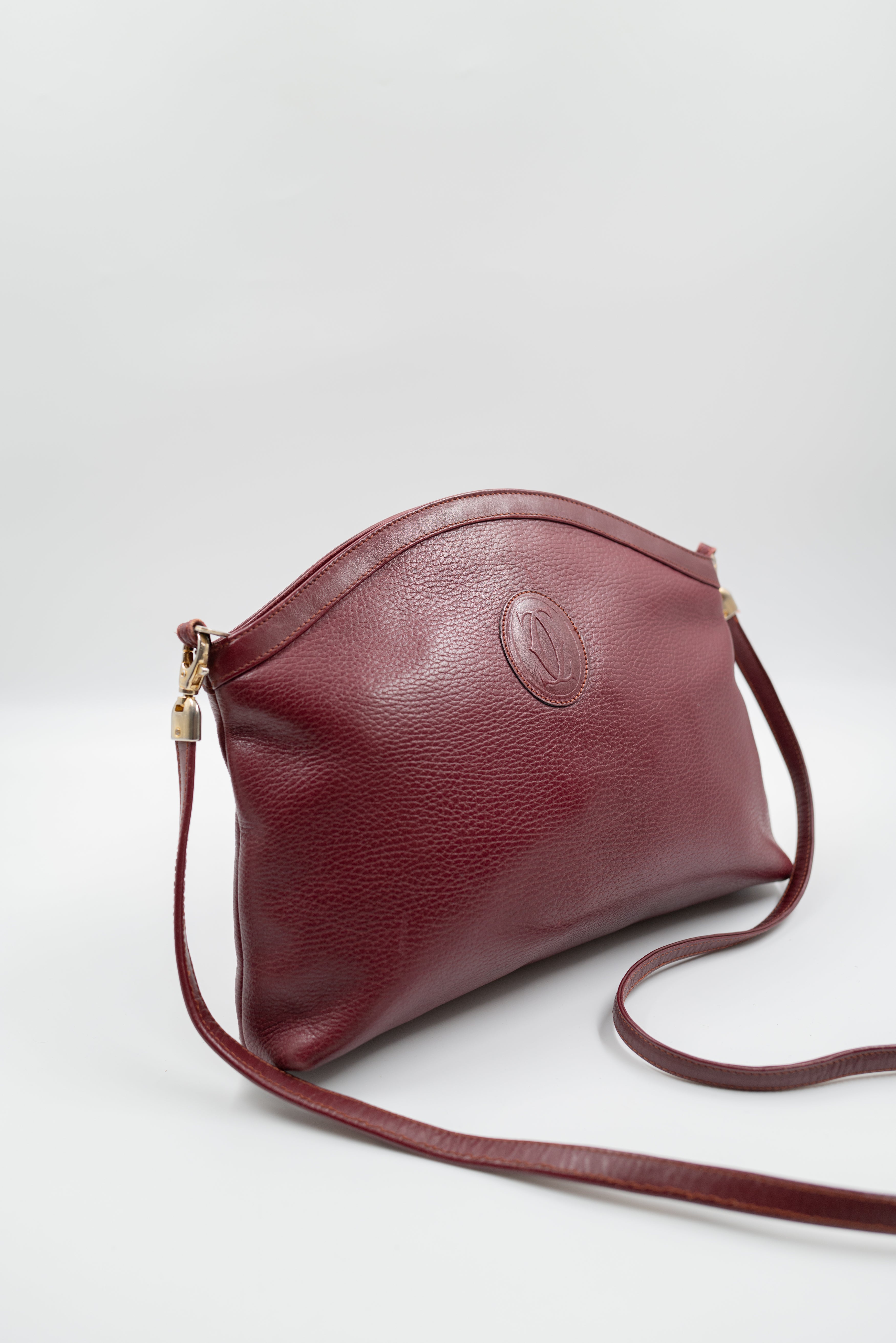 Cartier-Bag-Shoulder-Cuir-Leather-Rouge-Red-Bordeau-Vintage-03