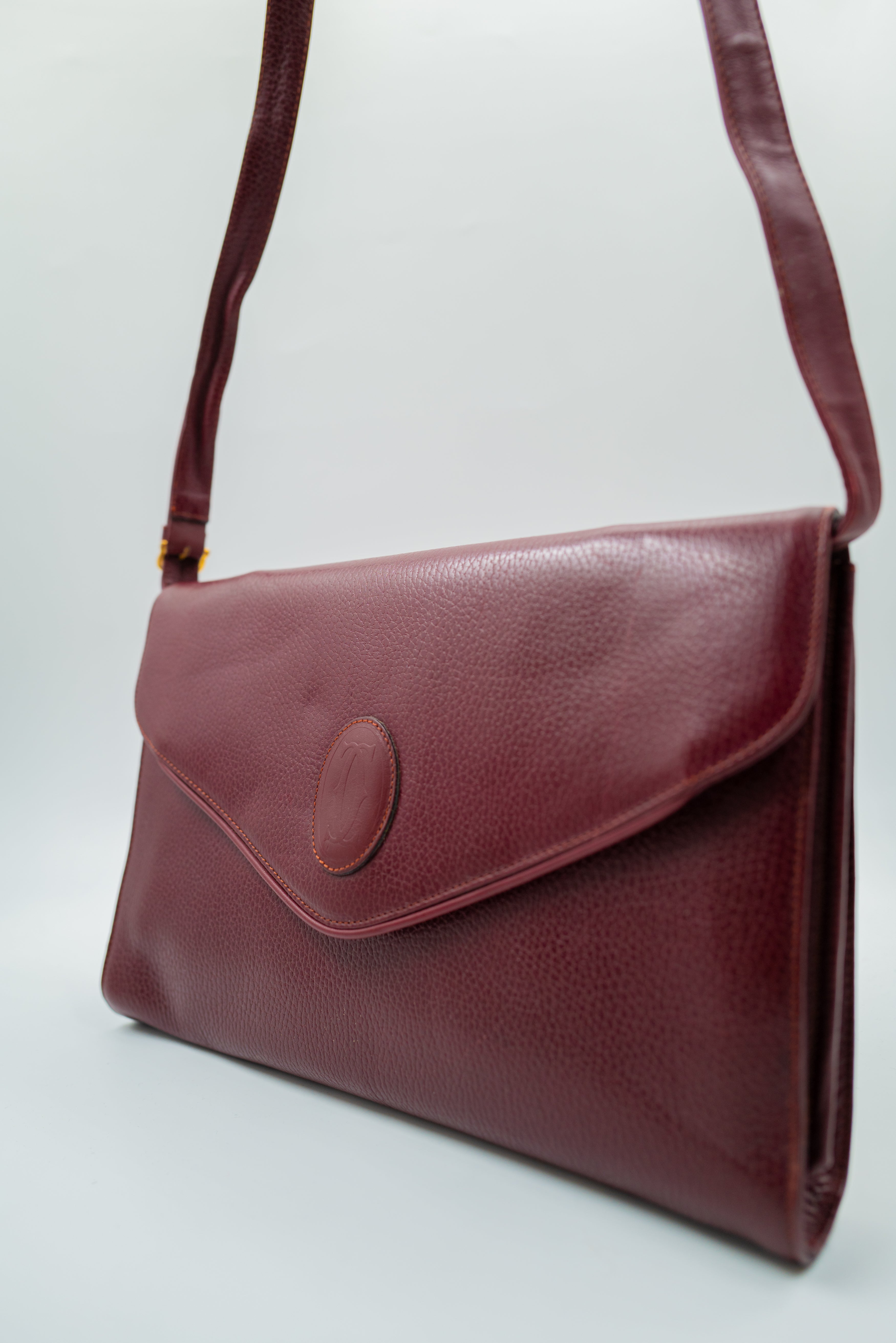 Cartier-Must-Bag-Cuir-Leather-Rouge-Red-Bordeau-Vintage-03