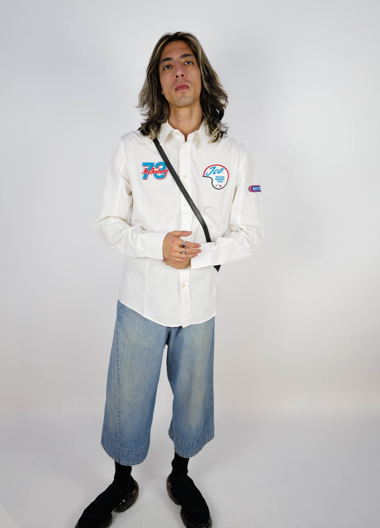 Chemise-Iceberg-Racers-Blanche-Motif-Bleu-Vintage-02