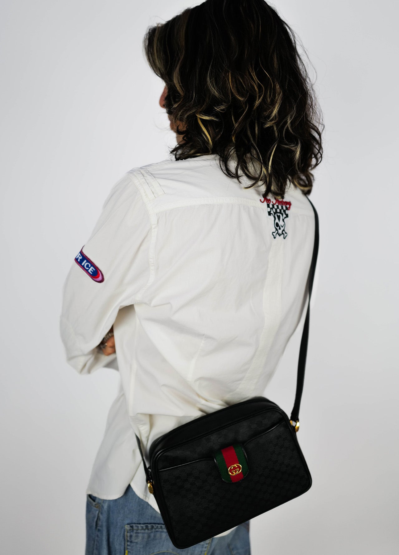 Chemise-Iceberg-Racers-Blanche-Motif-Bleu-Vintage-04