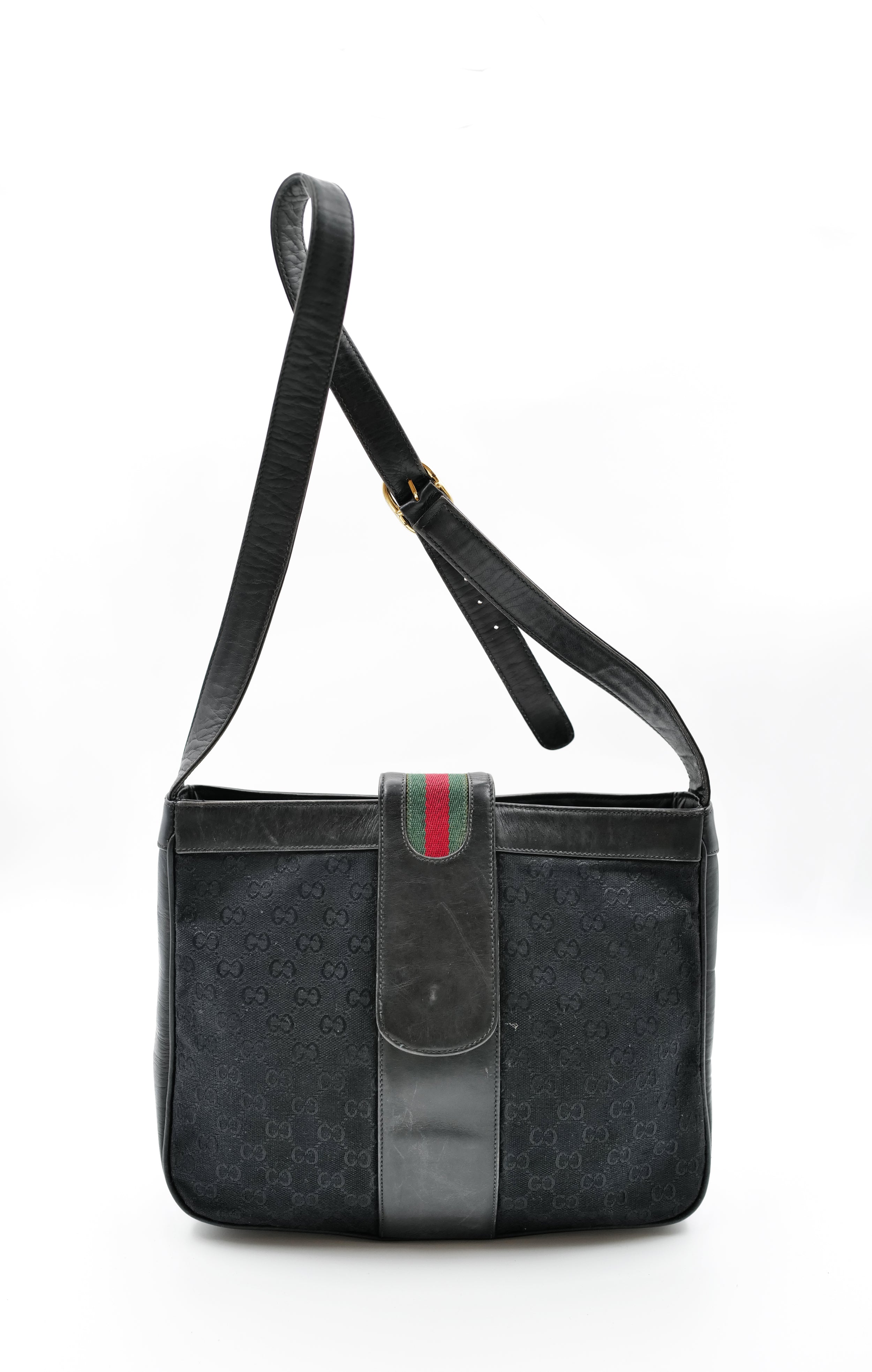 GUCCI-VINTAGE-80S-BLACK-NOIR-BAG-SAC-POCHETTE-02