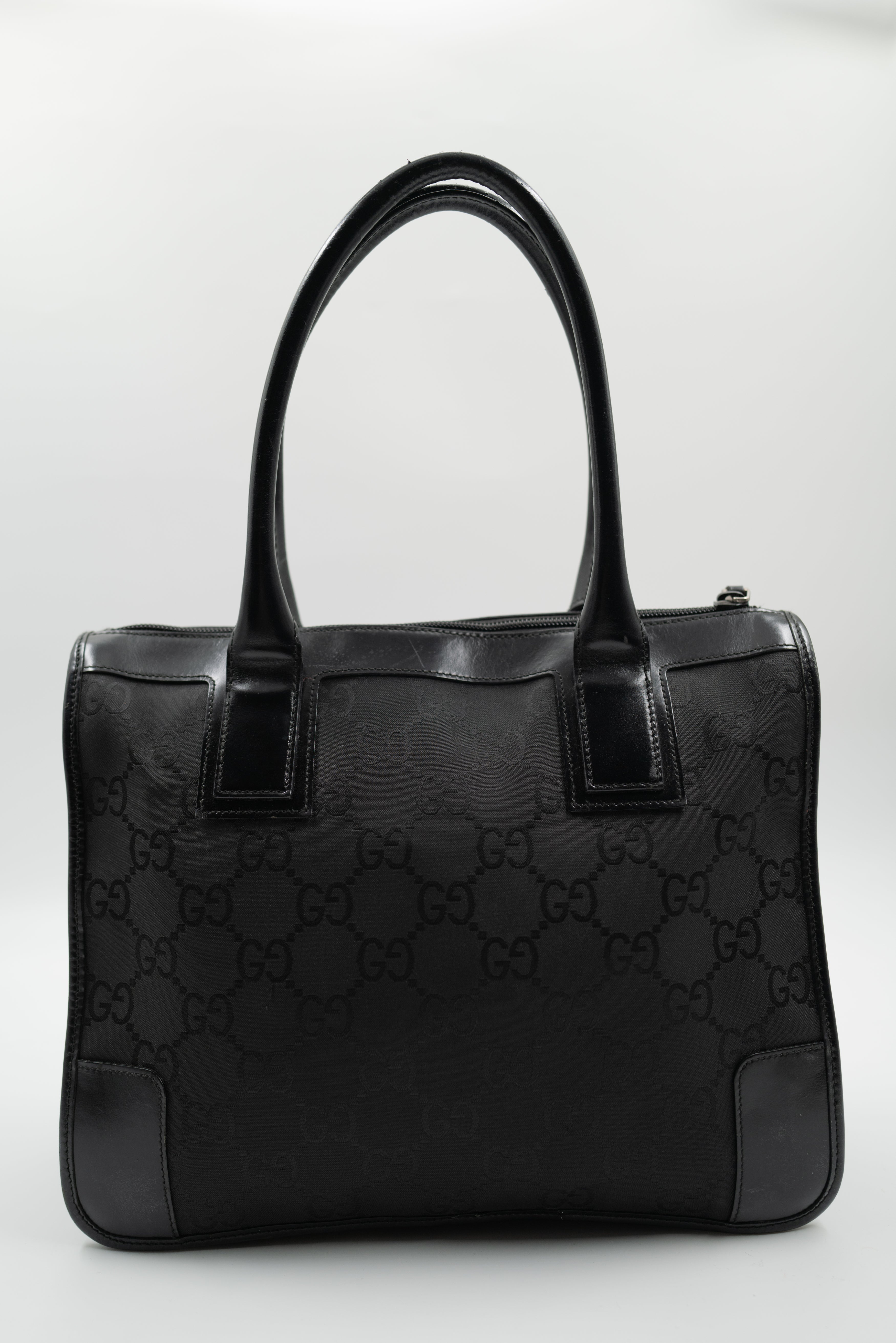 GUCCI-VINTAGE-90S-BAG-HANDBAG-SACAMAIN-TOILE-CANVAS-BLACK-NOIR-01