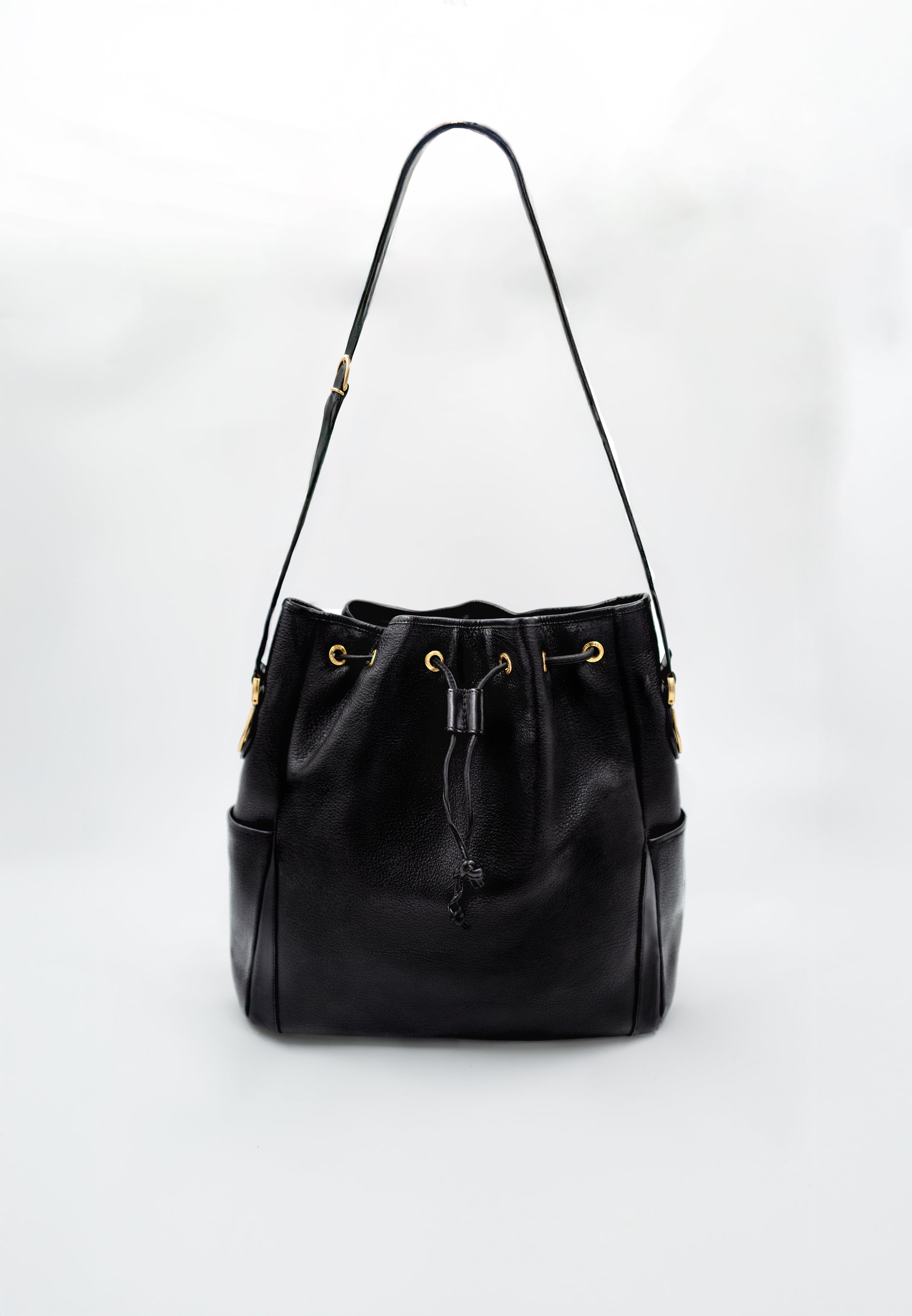 Gucci-Bucket-Bag-Sac-Leather-Cuir-Black-Noir-01