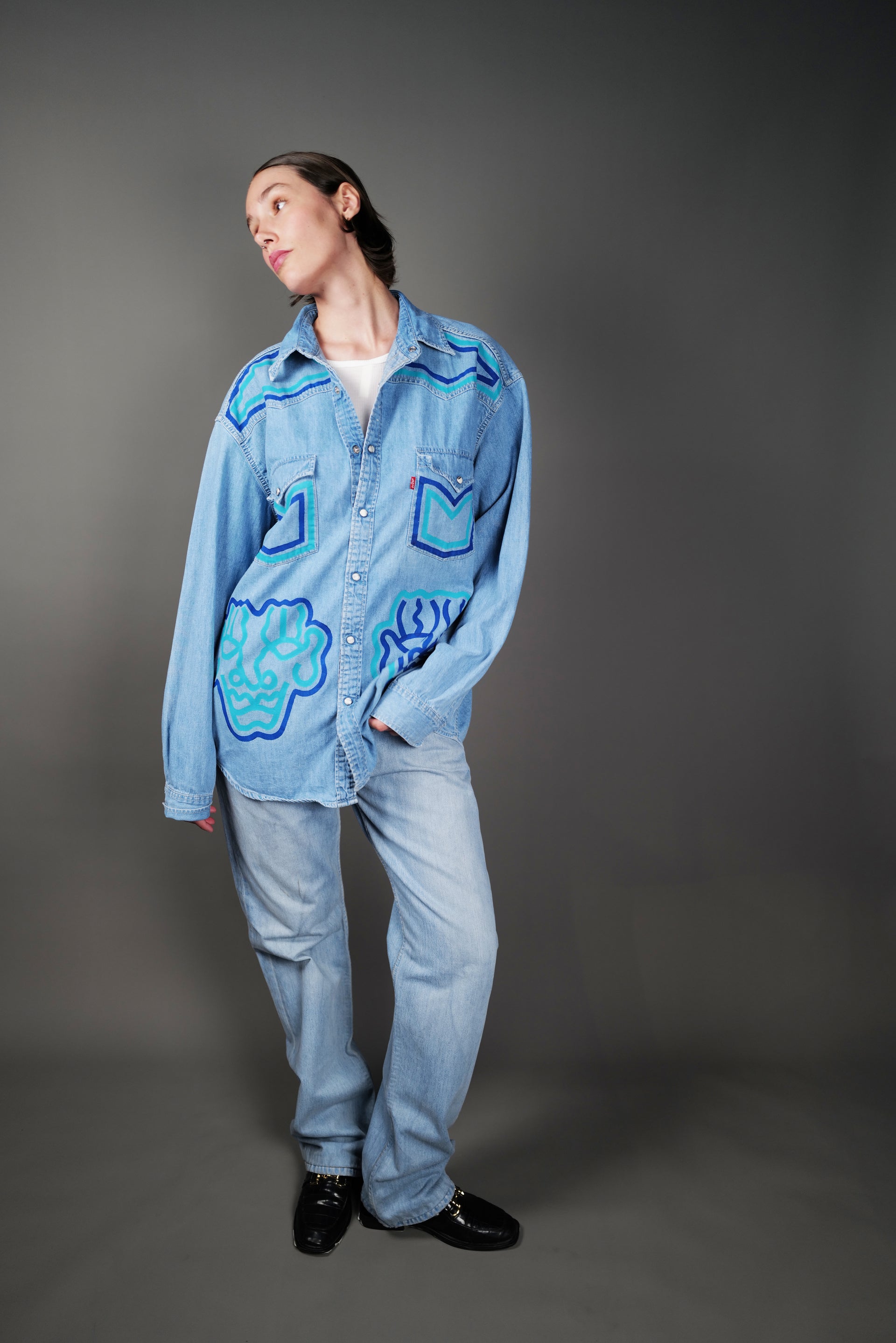 Chemise Denim Vintage Upcycled by Josua Carvalho