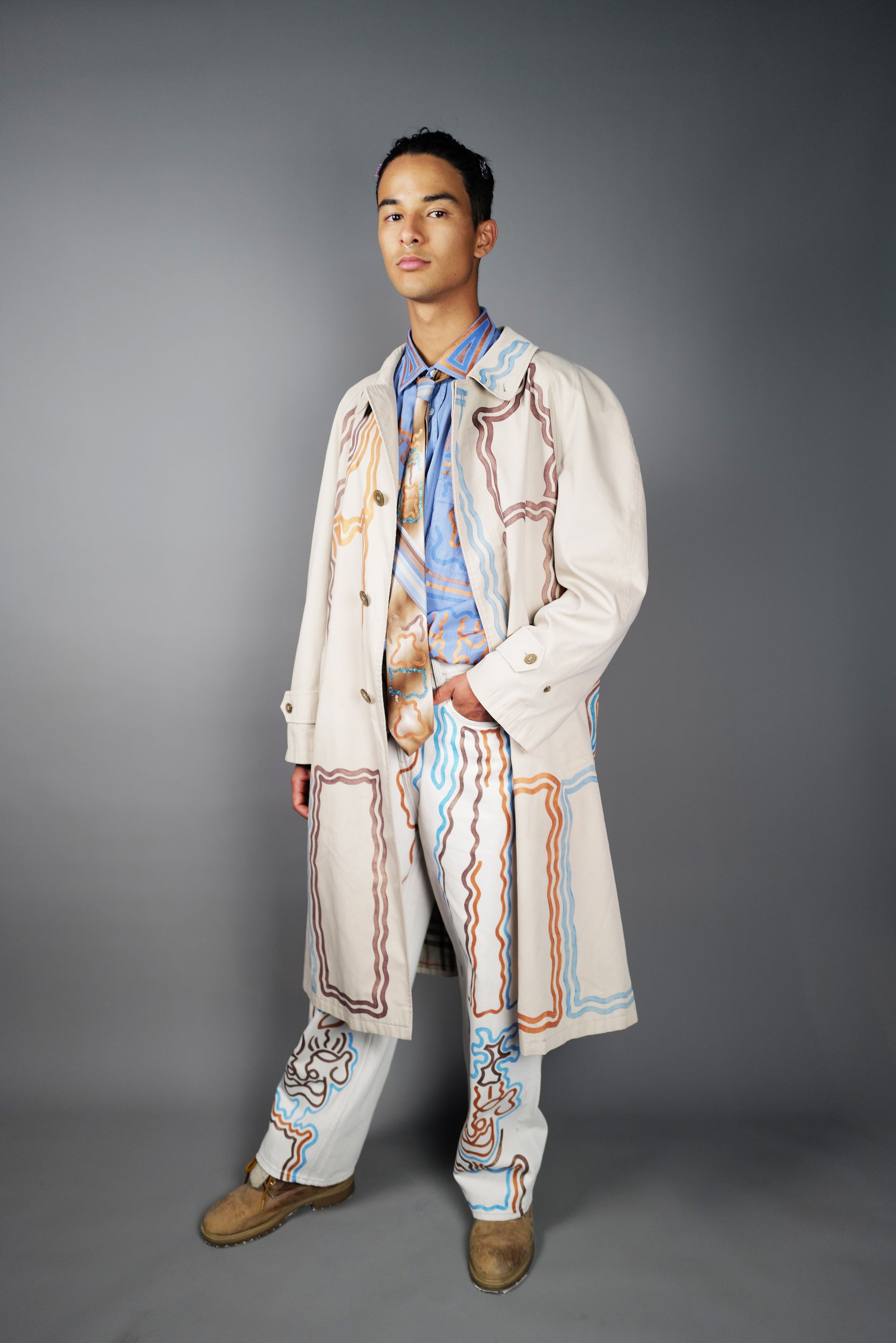 Trench Vintage Upcycled by Josua Carvalho