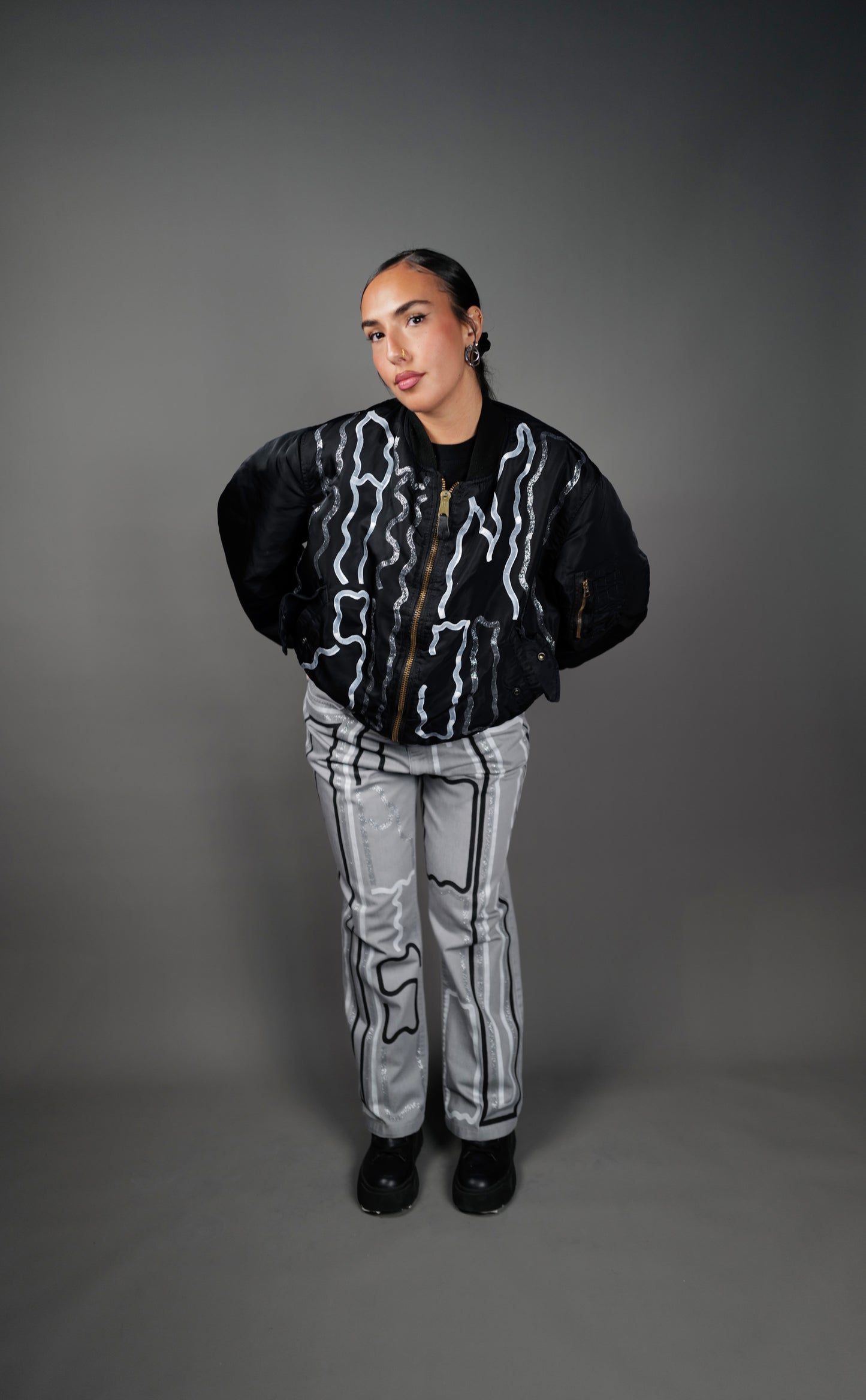Bomber Noir Vintage Upcycled by Josua Carvalho