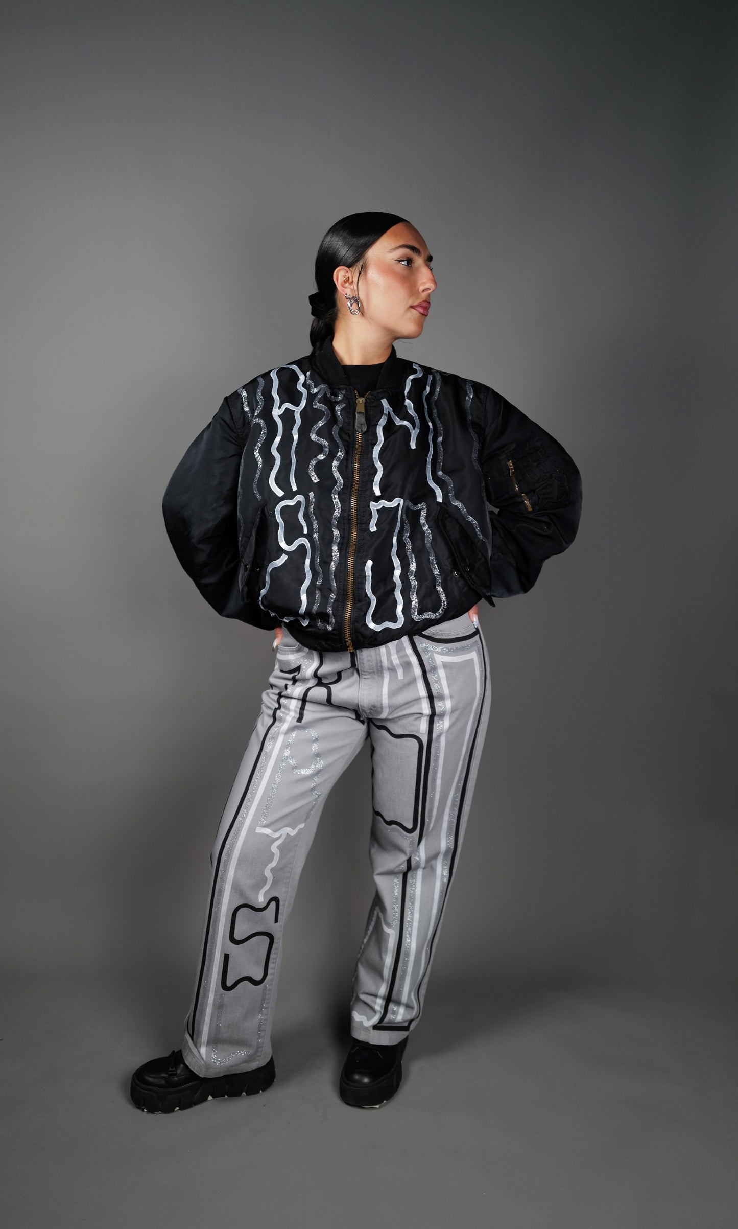 Bomber Noir Vintage Upcycled by Josua Carvalho