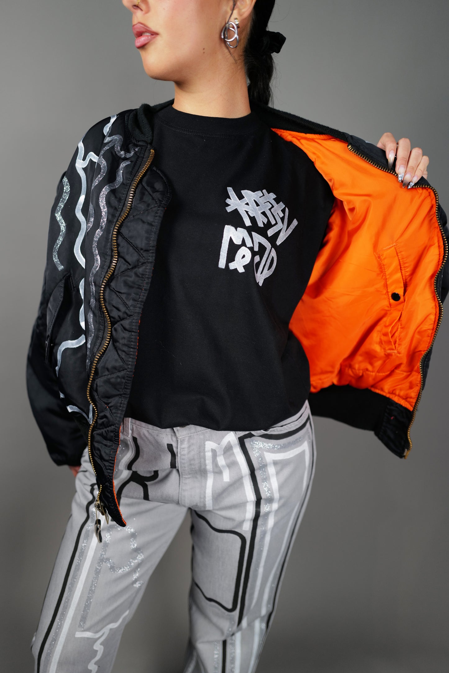 Bomber Noir Vintage Upcycled by Josua Carvalho