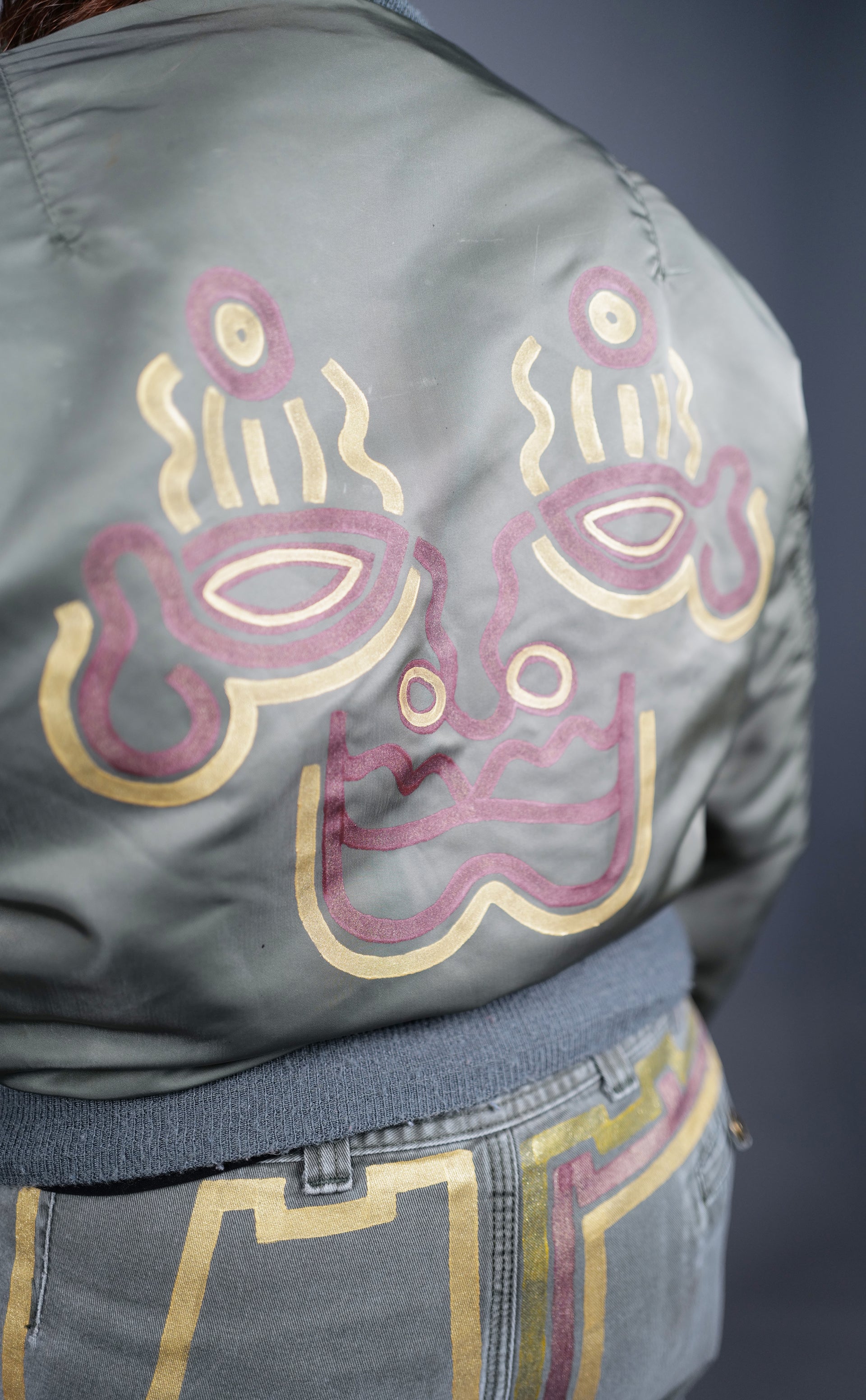 Bomber Vert Vintage Upcycled by Josua Carvalho