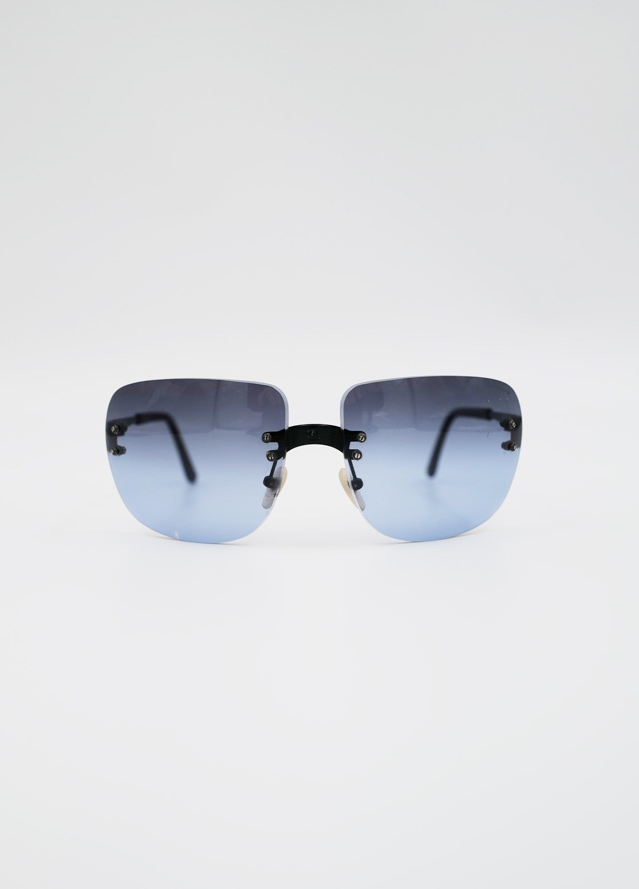 Lunette-solaire-sunglass-Chanel-vintage-blue-metal-1
