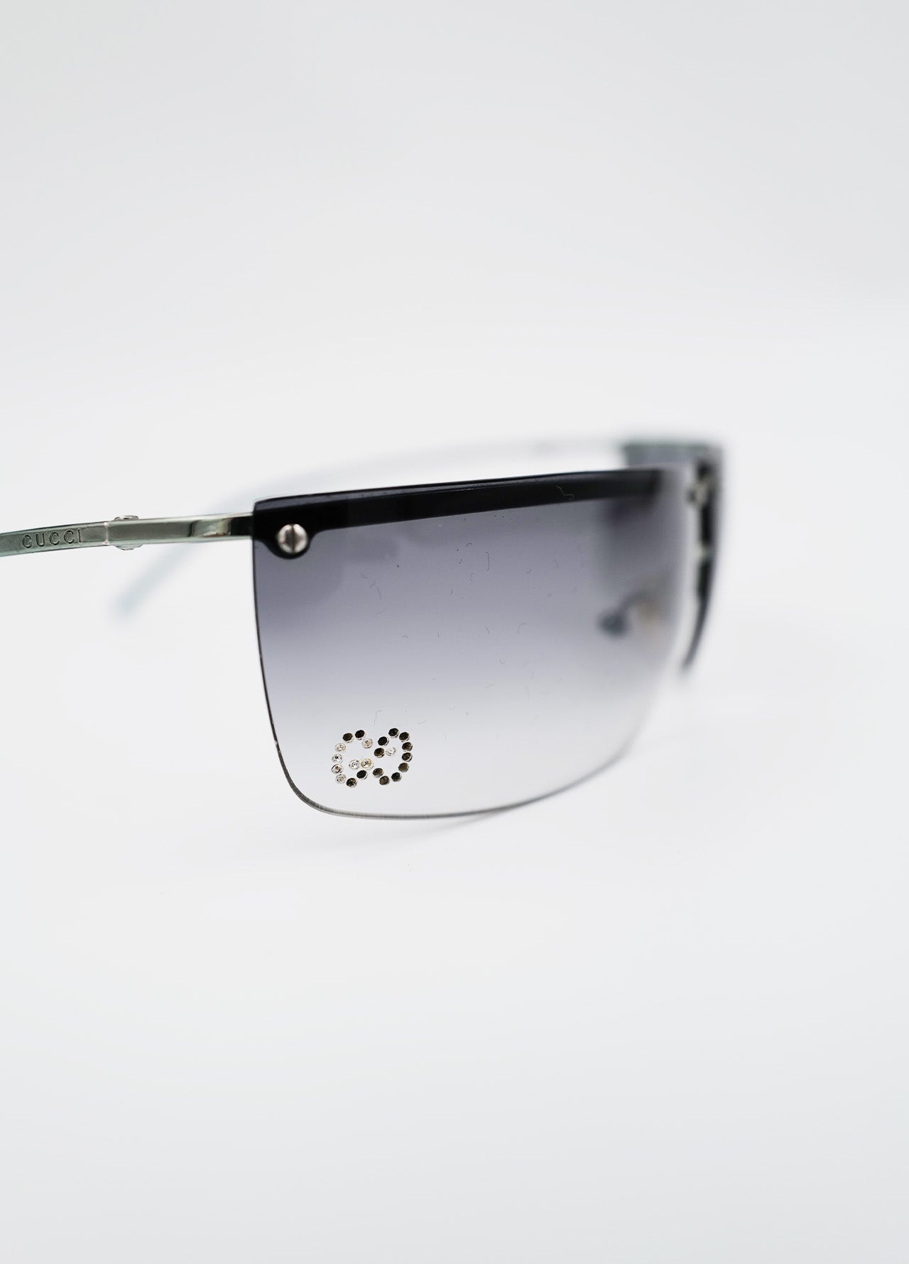 Lunette-solaire-sunglass-Gucci-GG-vintage-strass-metal-black-noir-1