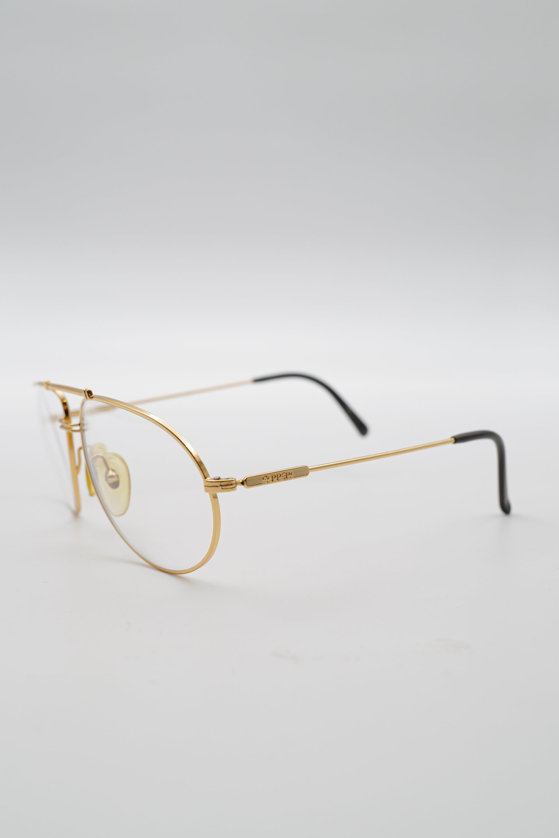 Lunette_Carrera_cadredore_verretransparent_reworked-cote-001