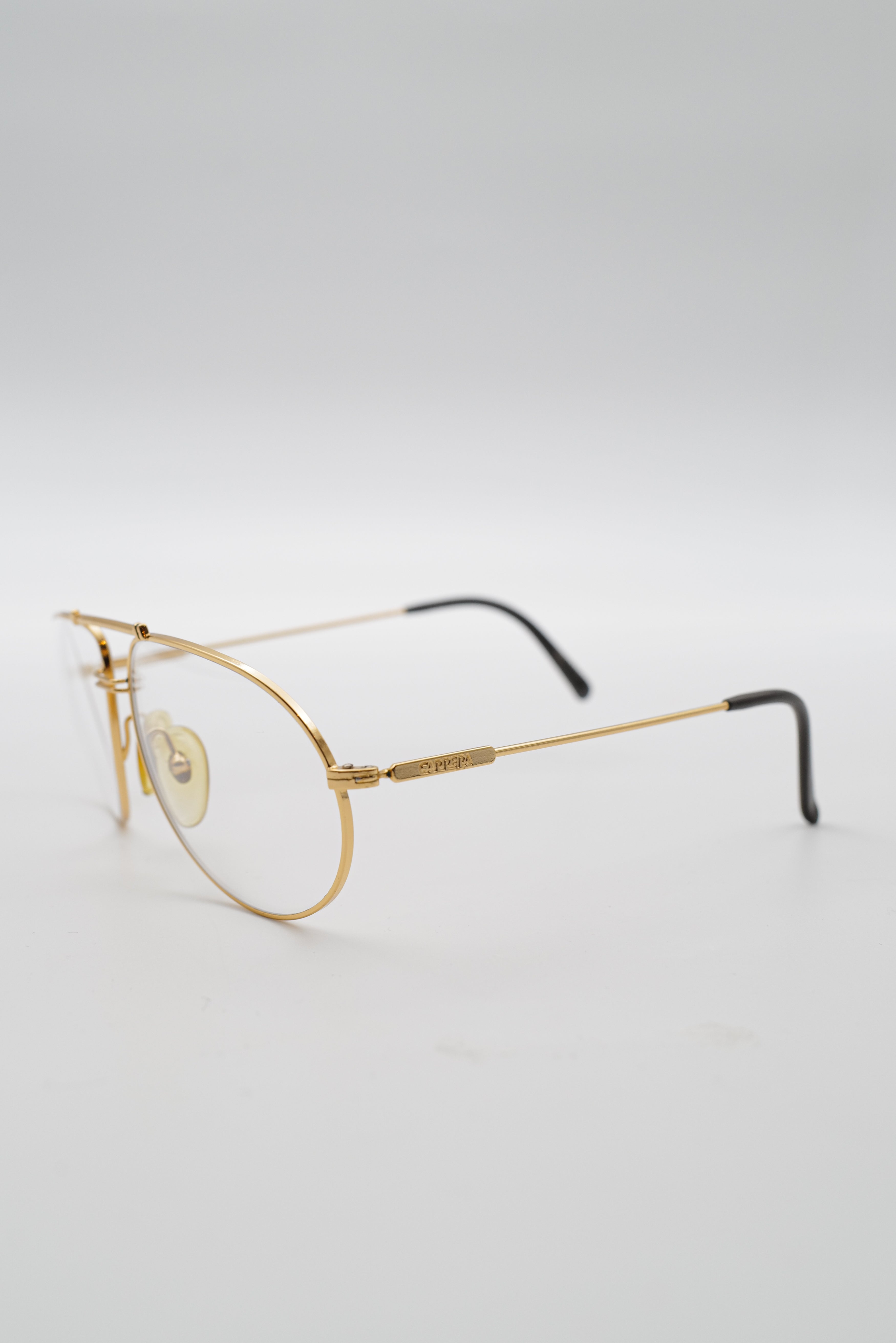 Lunette_Carrera_cadredore_verretransparent_reworked-cote-001