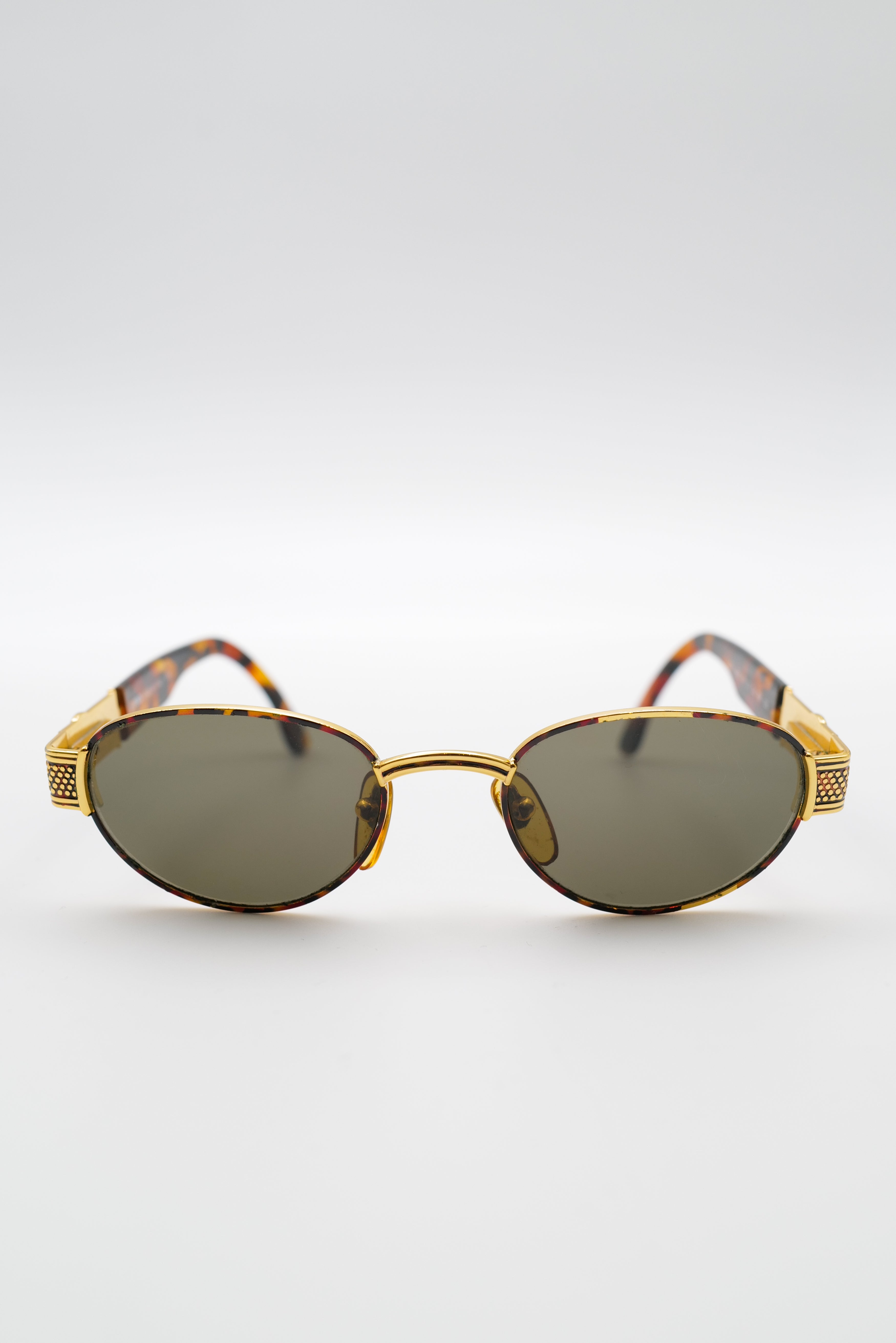 Lunette_Fendi_cdredore_leopard_verrevertfonce_Reworked-Vintage-001