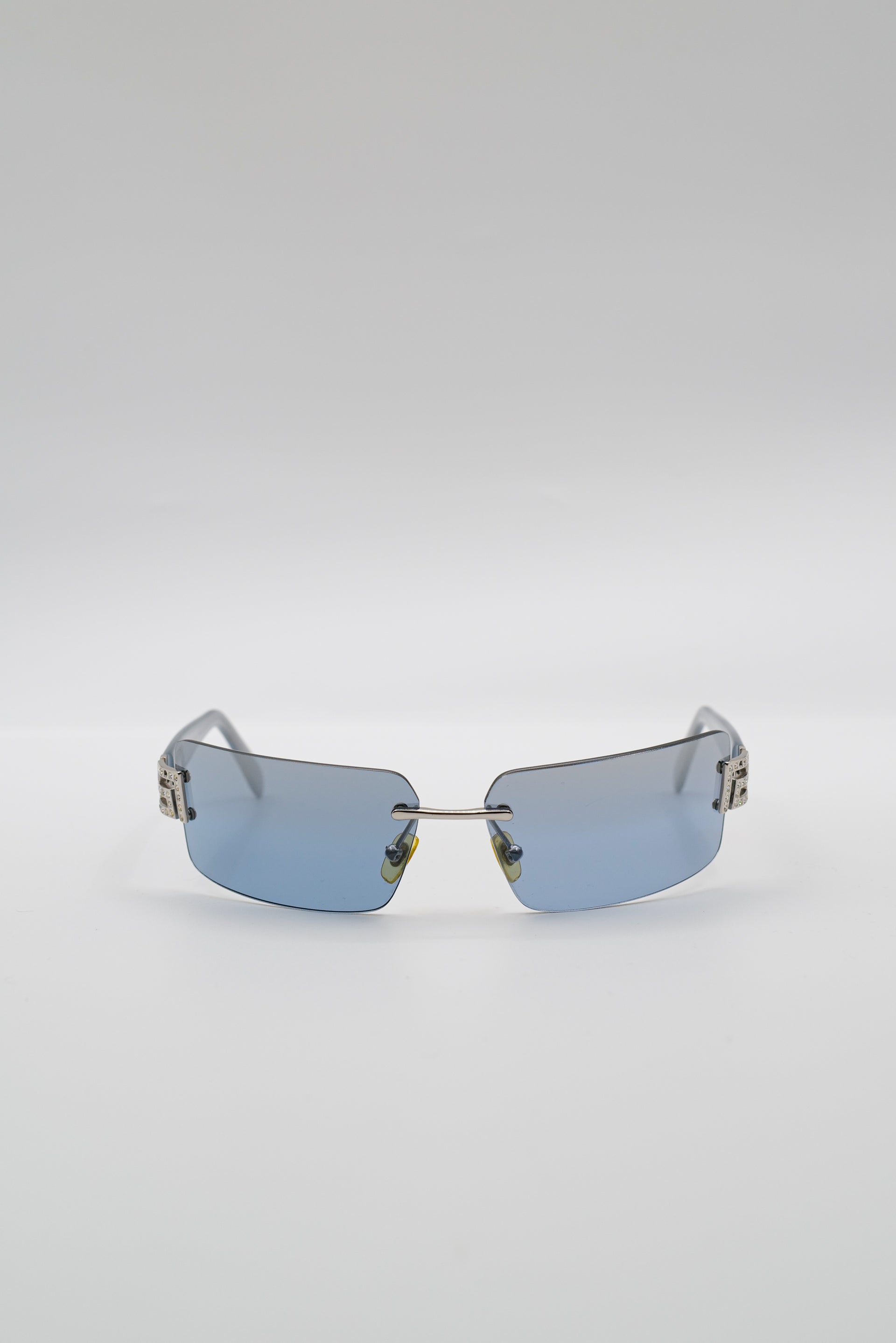 Lunette_Versace_Verrebleuclaireaveclogocote-002