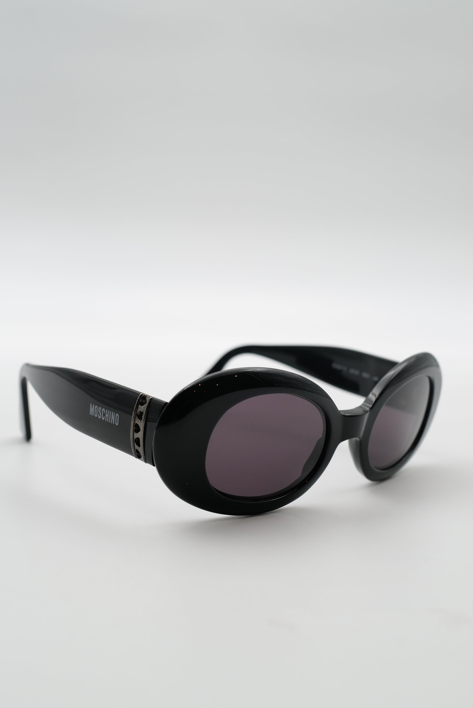 Lunette_moscino_noir_reworked-vintage-002