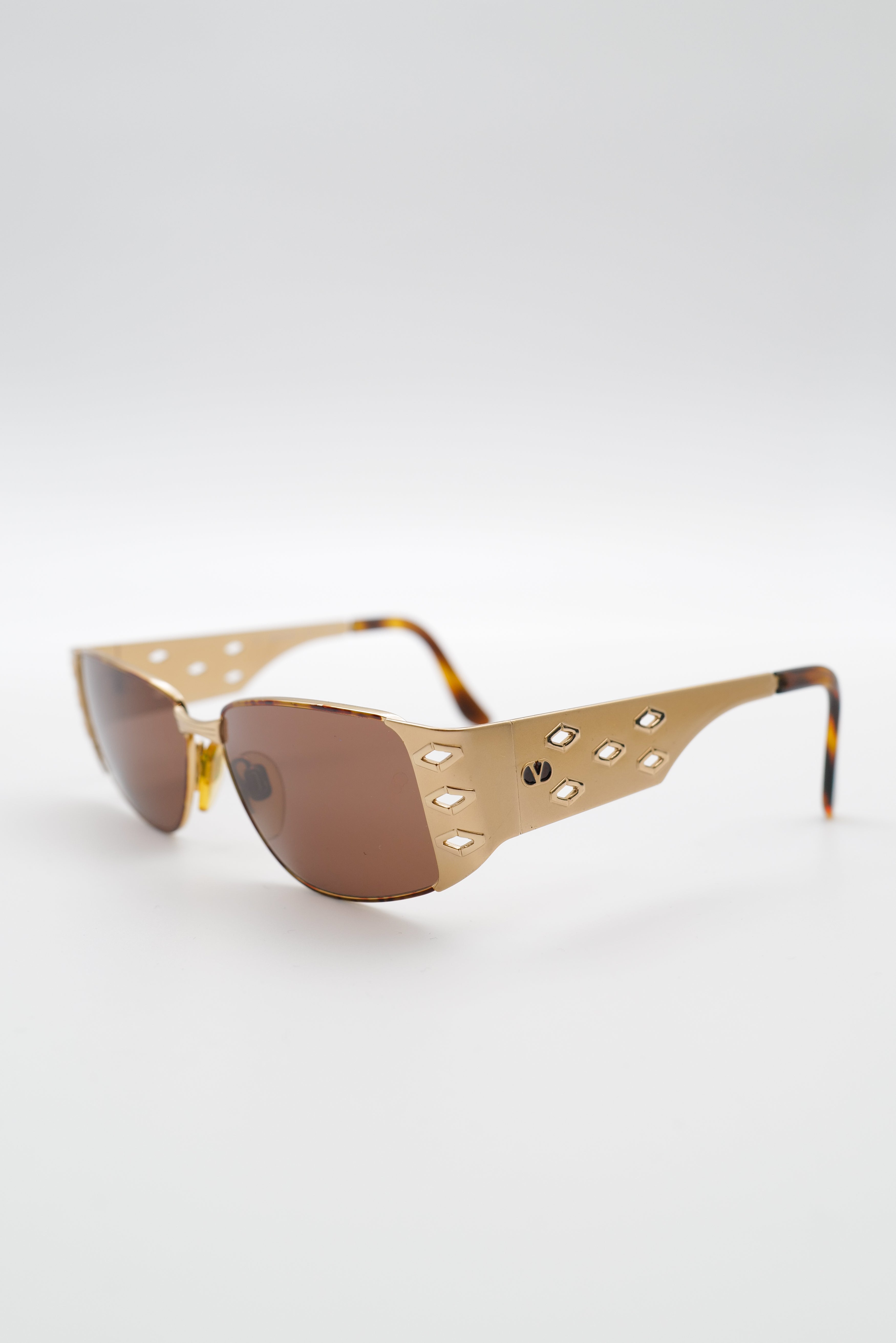 Lunette_valentino_cardredore_verremarron_reworked-001