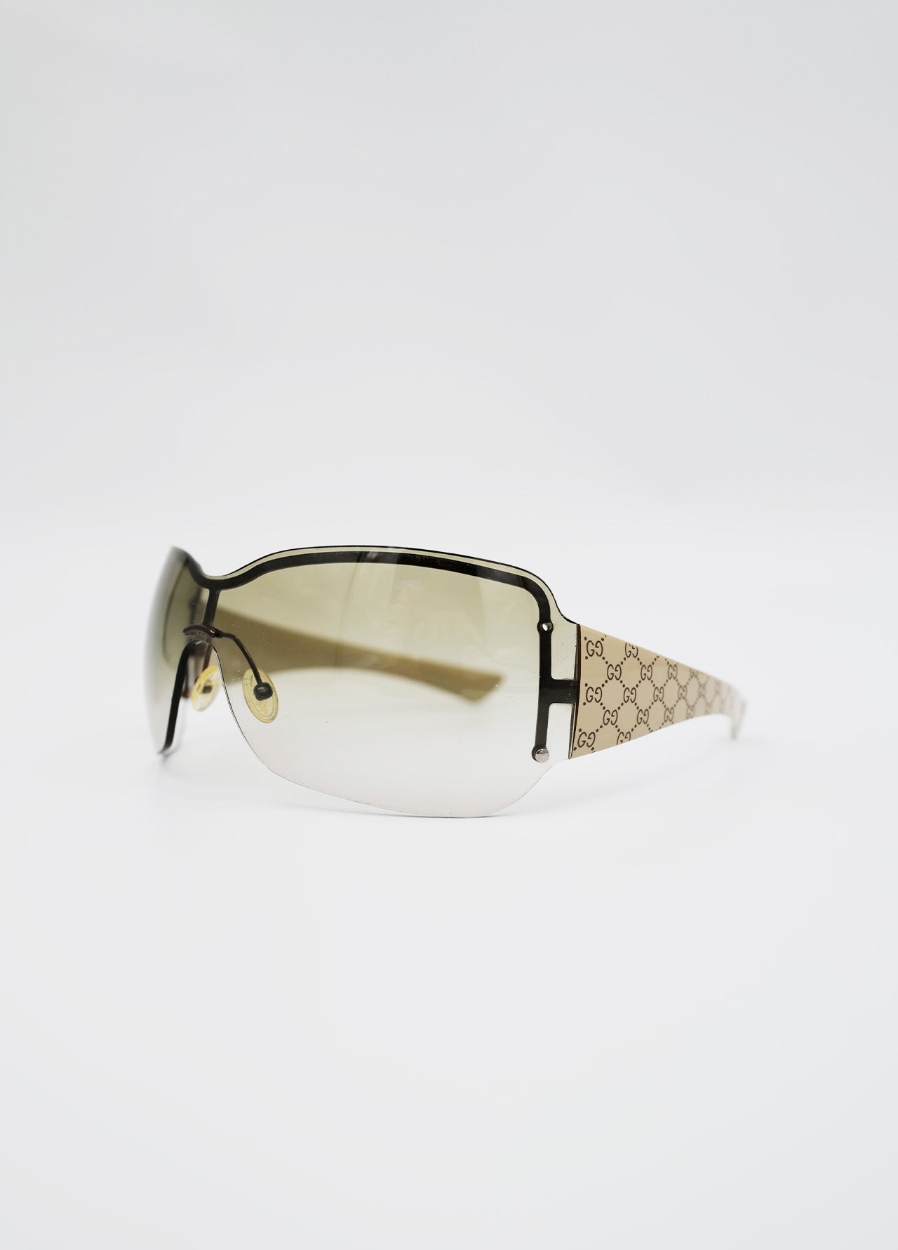 Lunettes-Gucci-Masque-Beige-Vert-Monogramme-Vintage-01