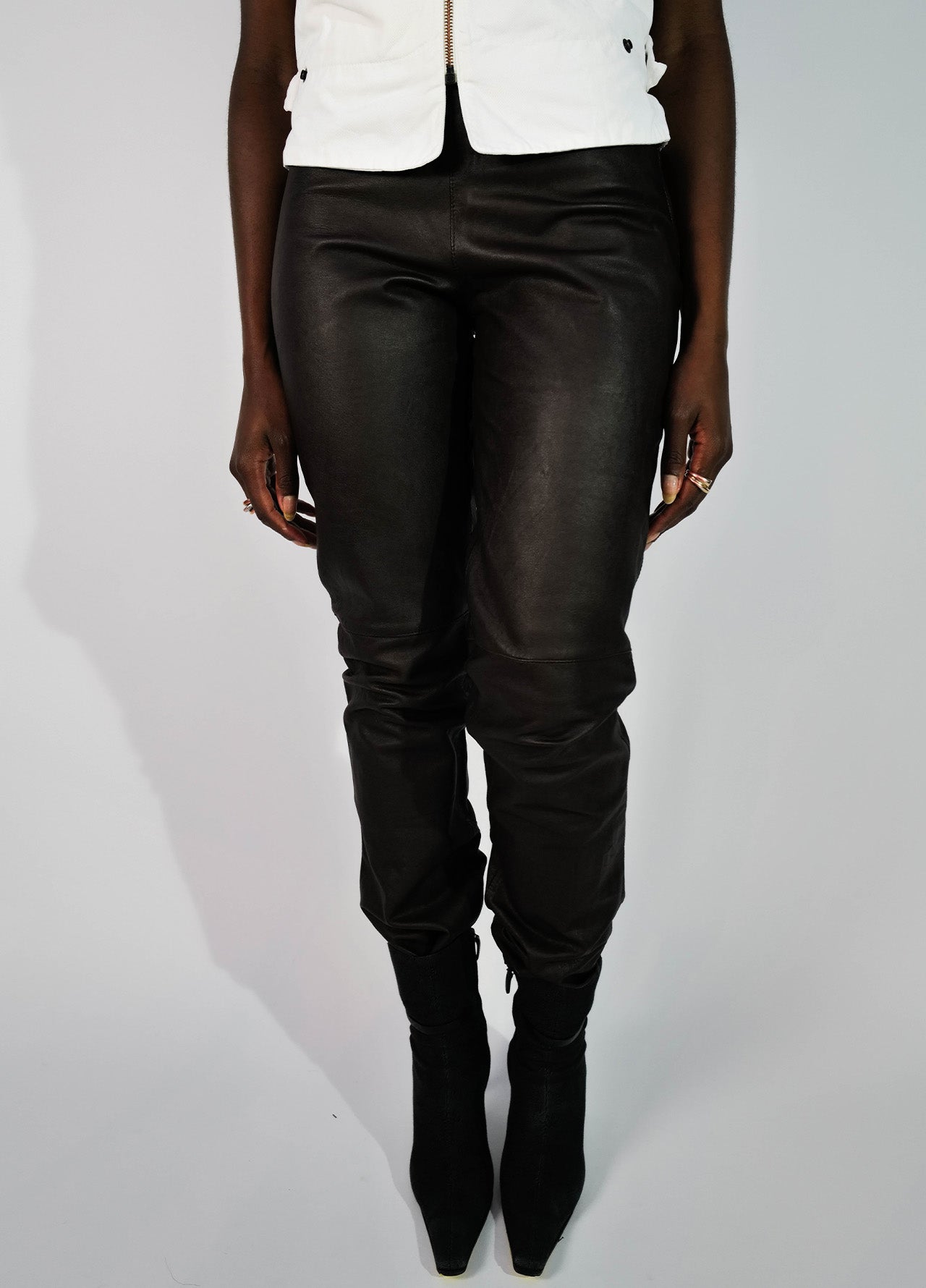 PANTALON_CUIR_LA_PELLERIA_VINTAGE_90_S_01