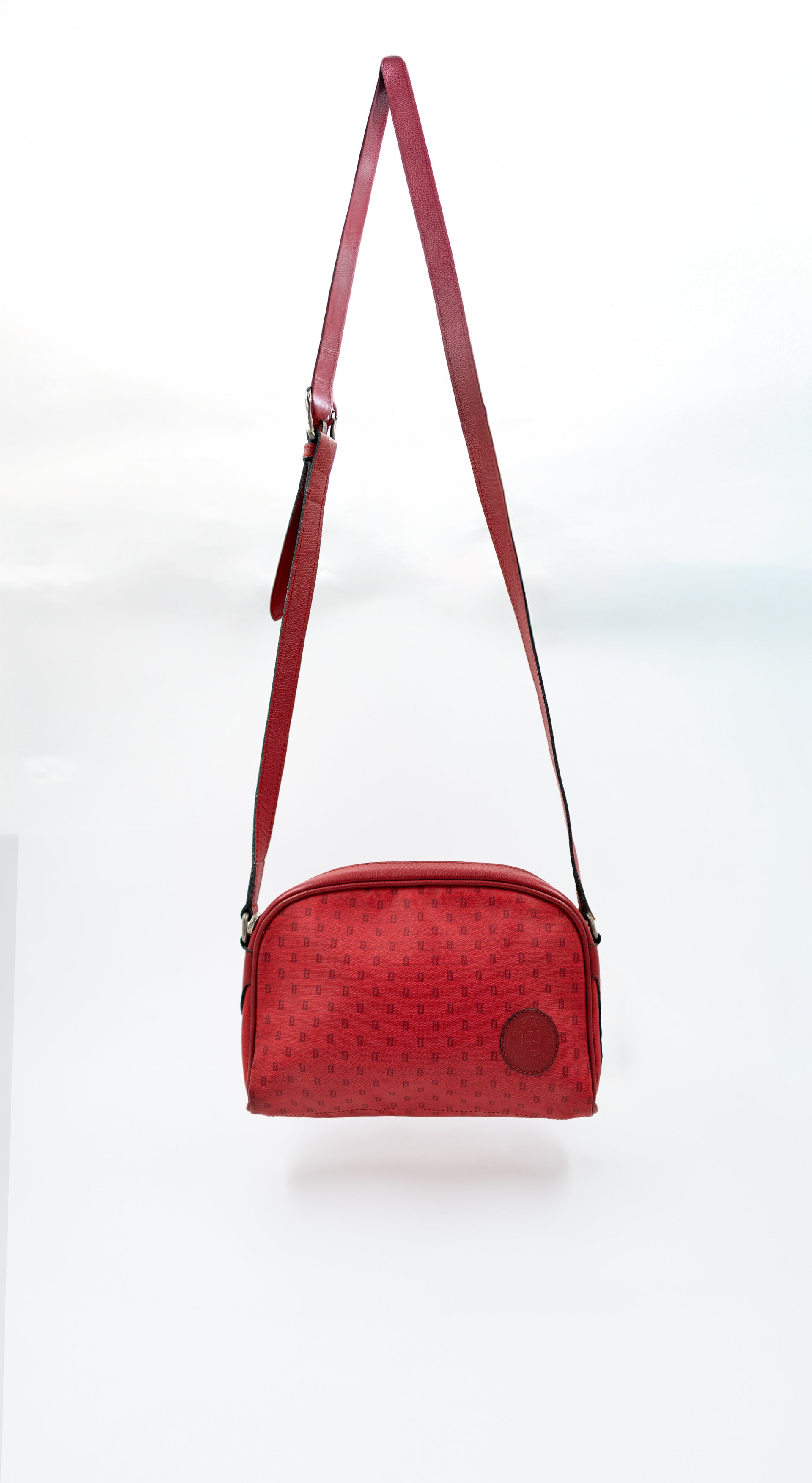 SAC-FENDI-RED-CROSS-CANVA-VINTAGE-01