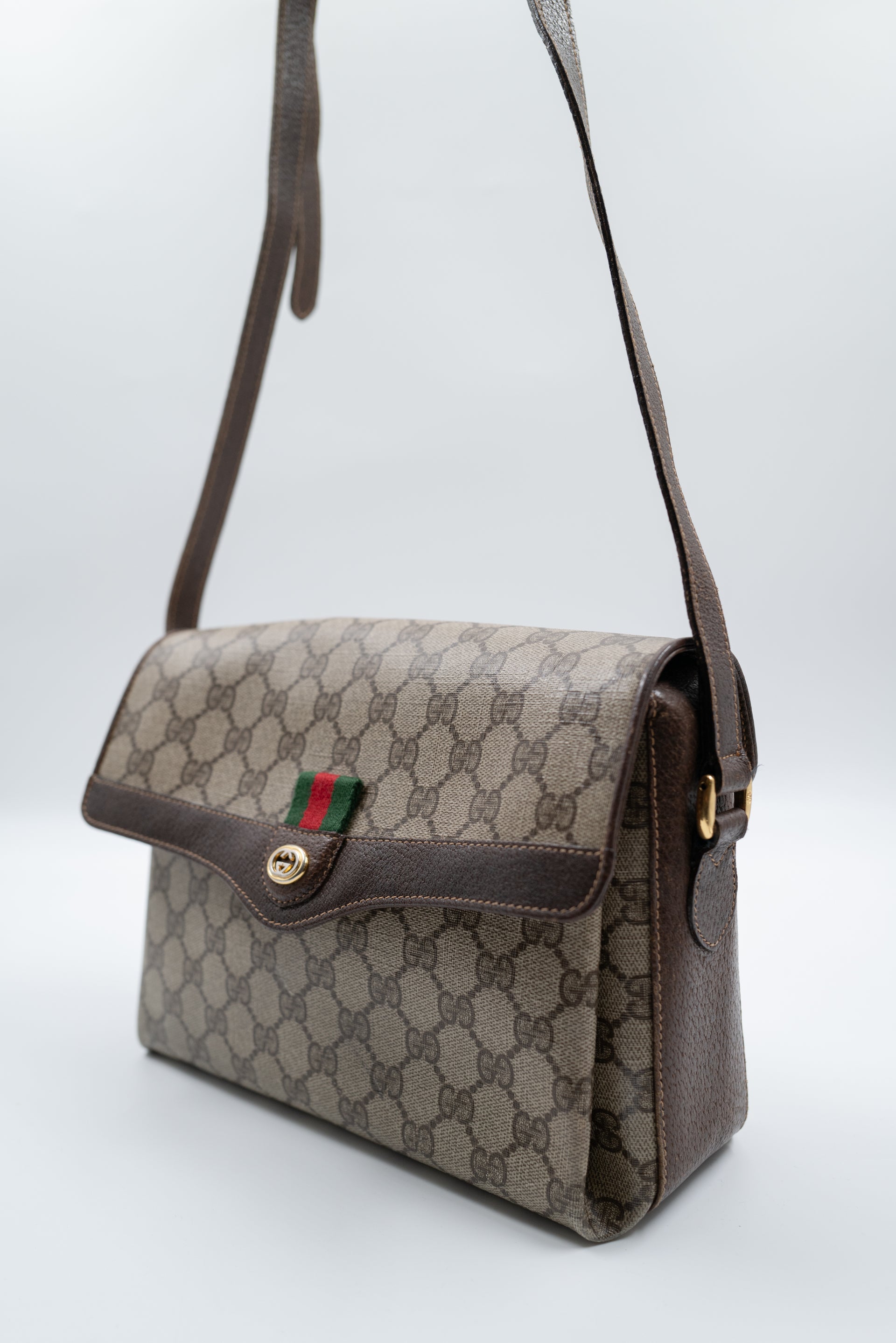 SAC-GUCCI-SMALL-WEB-VINTAGE-BROWN-02