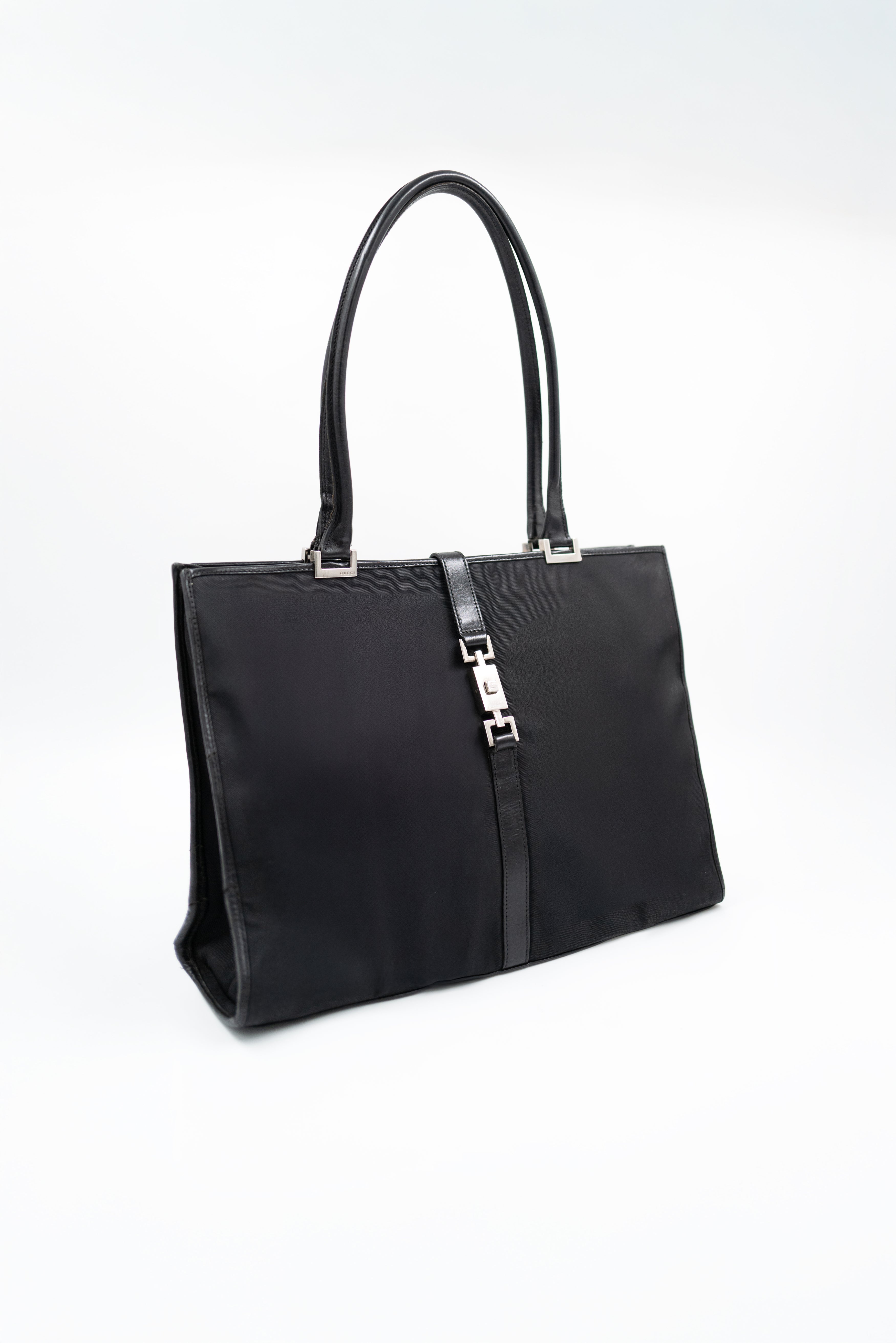 SAC_GUCCI_JACKIE_TOILE_90S_VINTAGE_BLACK_NOIR_01
