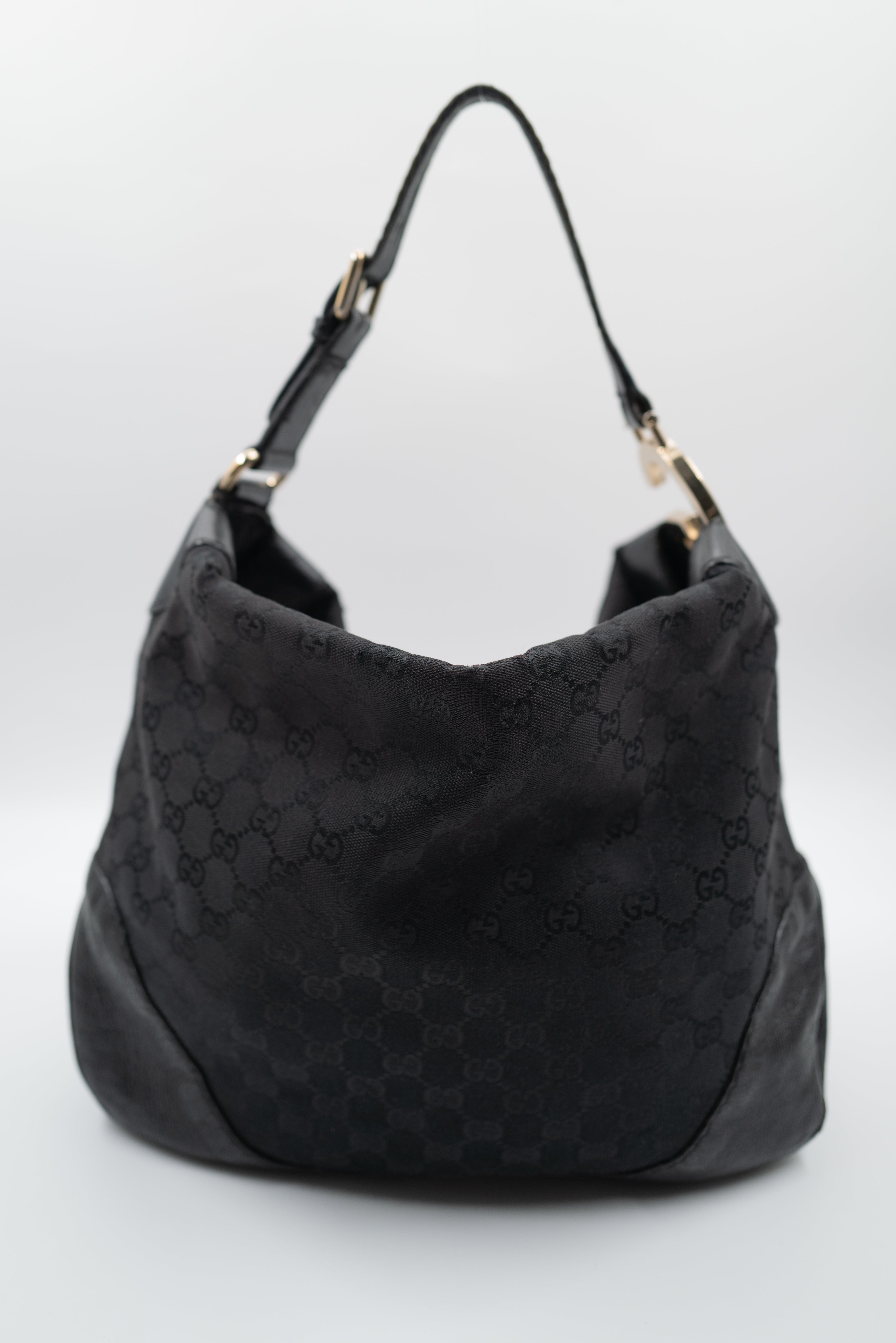 SAC_GUCCI_PORTECARTES_RARE_VINTAGE_06