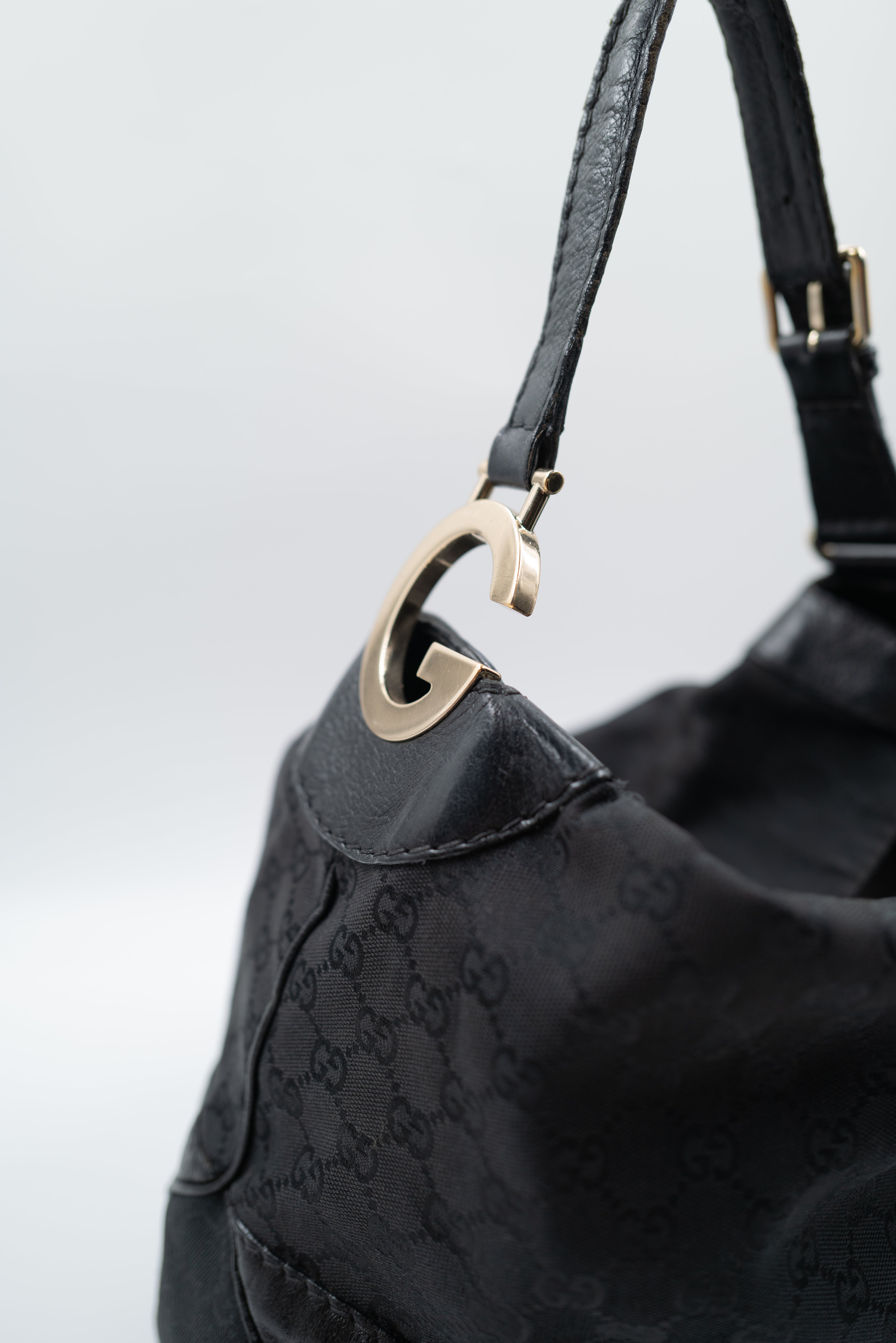 SAC_GUCCI_PORTECARTES_RARE_VINTAGE_08