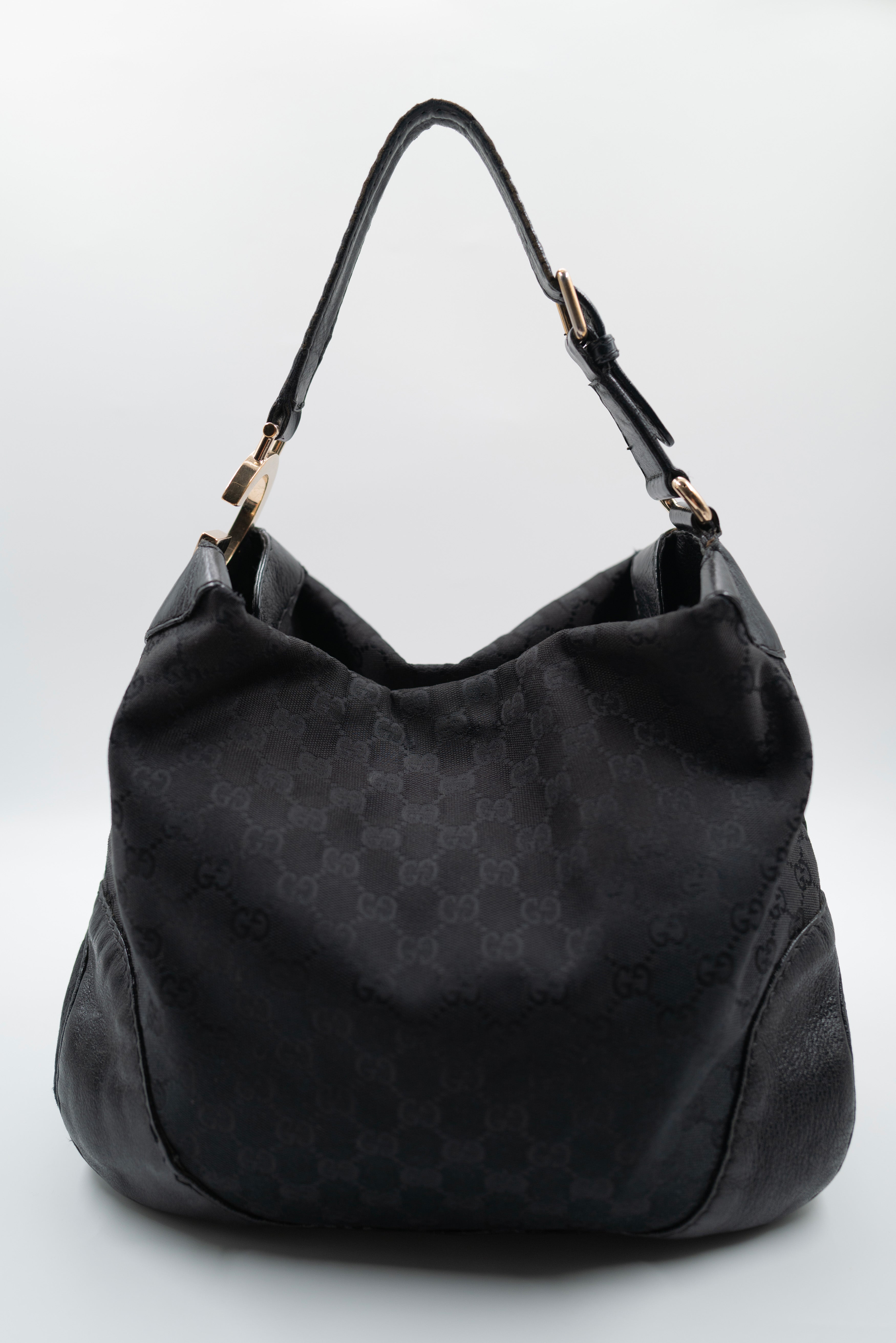 SAC_GUCCI_PORTECARTES_RARE_VINTAGE_09
