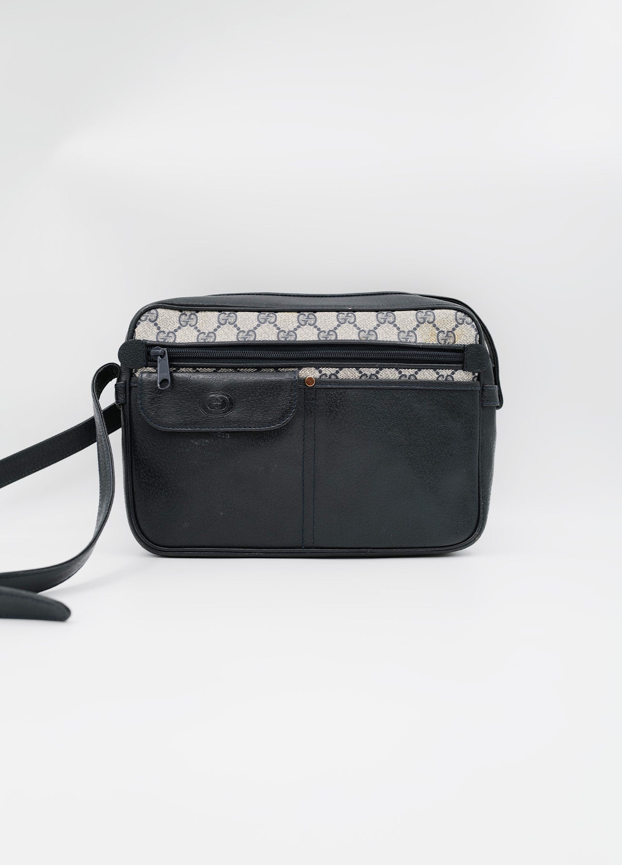 Sac-bag-messenger-bandouillere-Gucci-GG-Bree-crossbody-Vintage-Circa-80-Navy-bleu-1