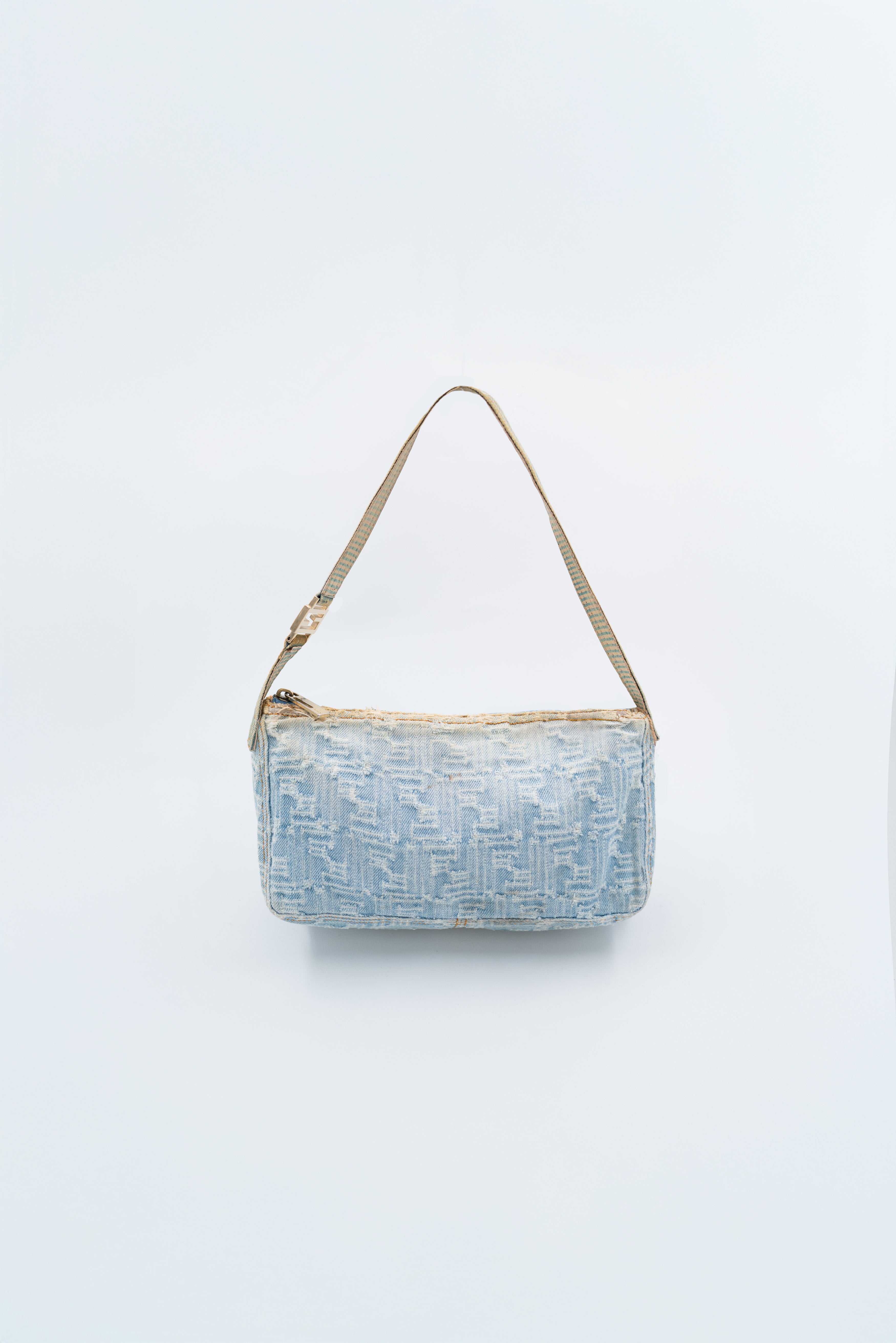 Sac_Fendi_toile_denim_light-blue_vintage-01