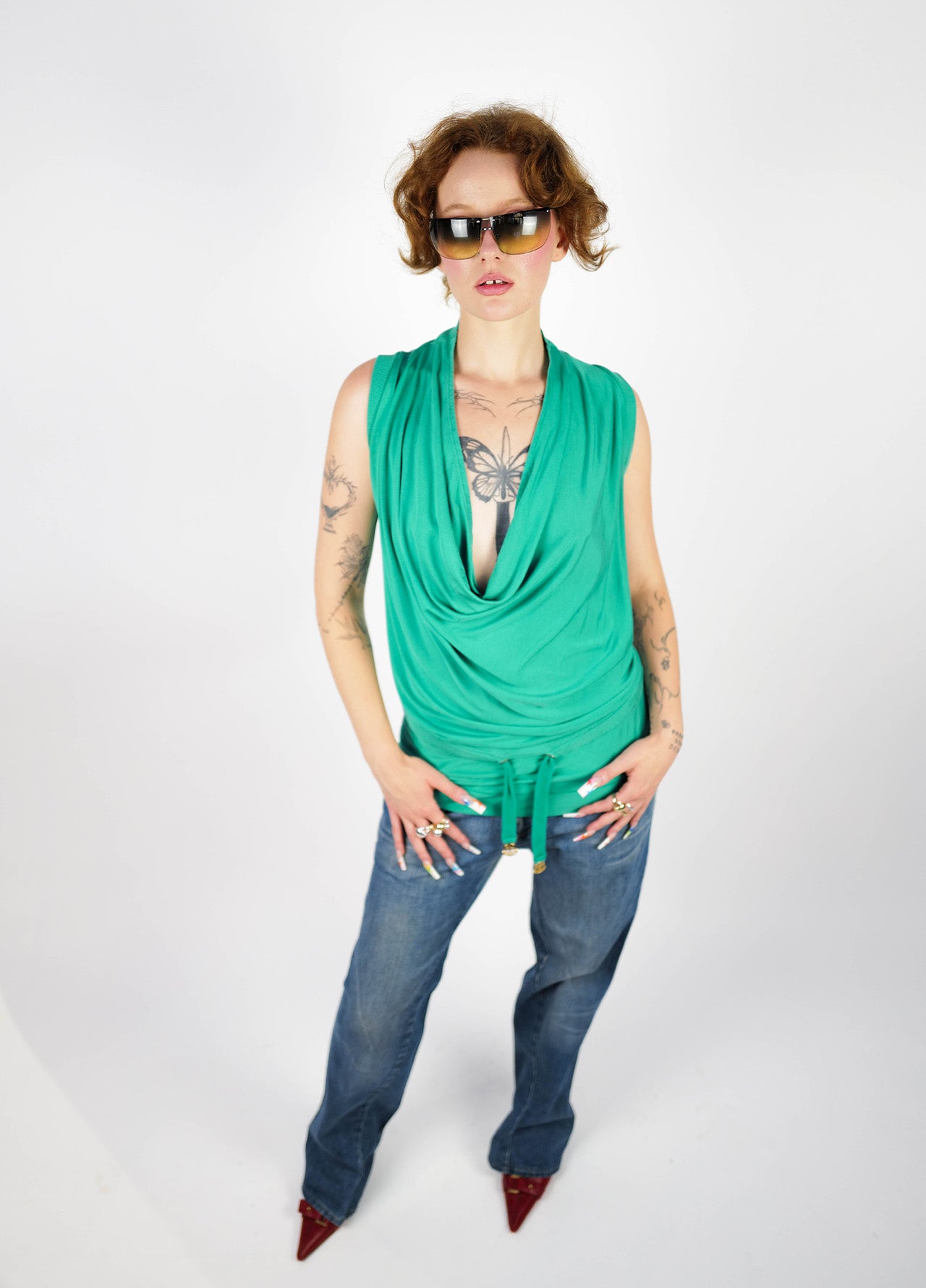 Top-Moncler-Vert-Decollete-Pas-de-manche-Vintage-05