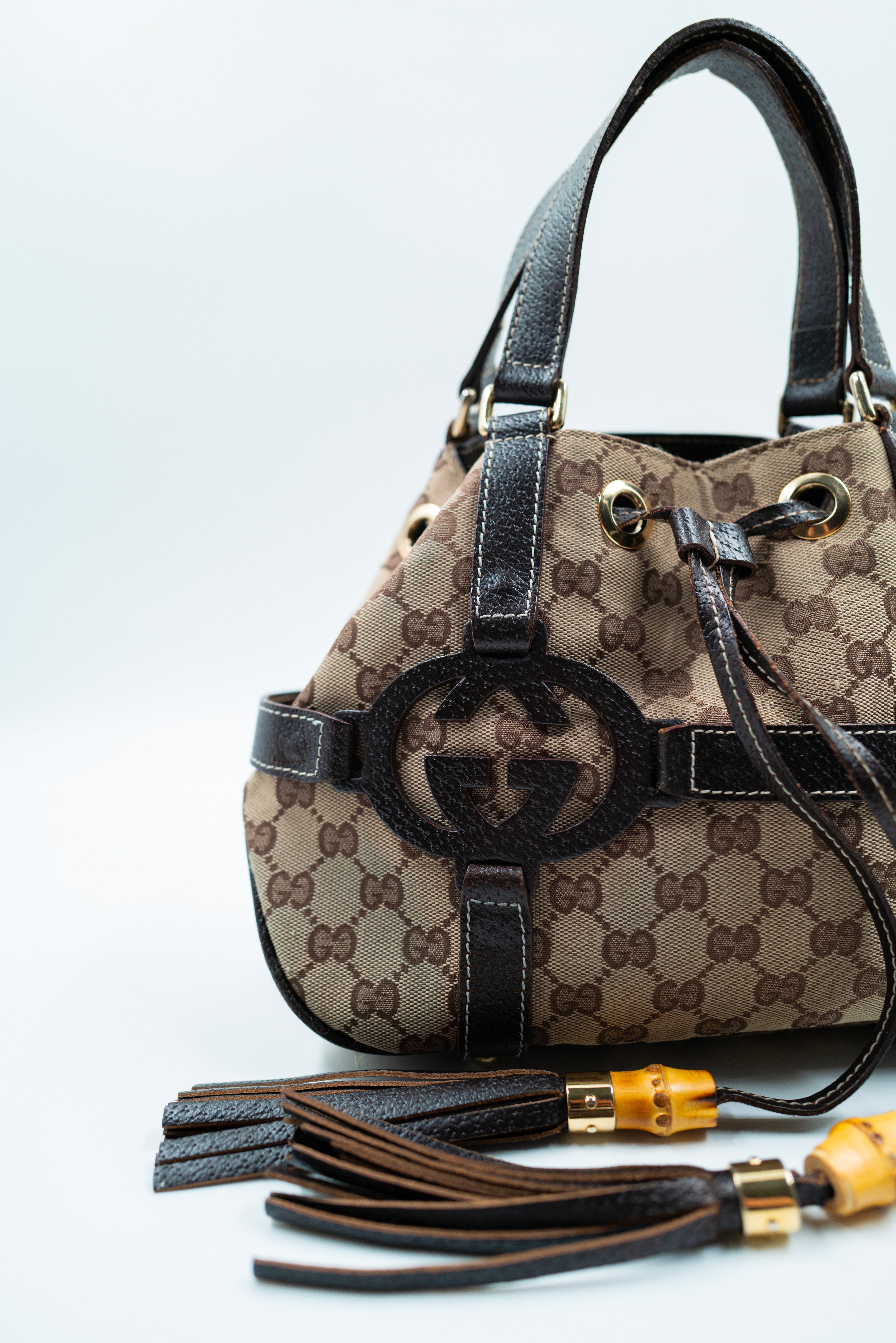 sac_gucci_toile_cuir_monogramme_beige_bambou_vintage_05