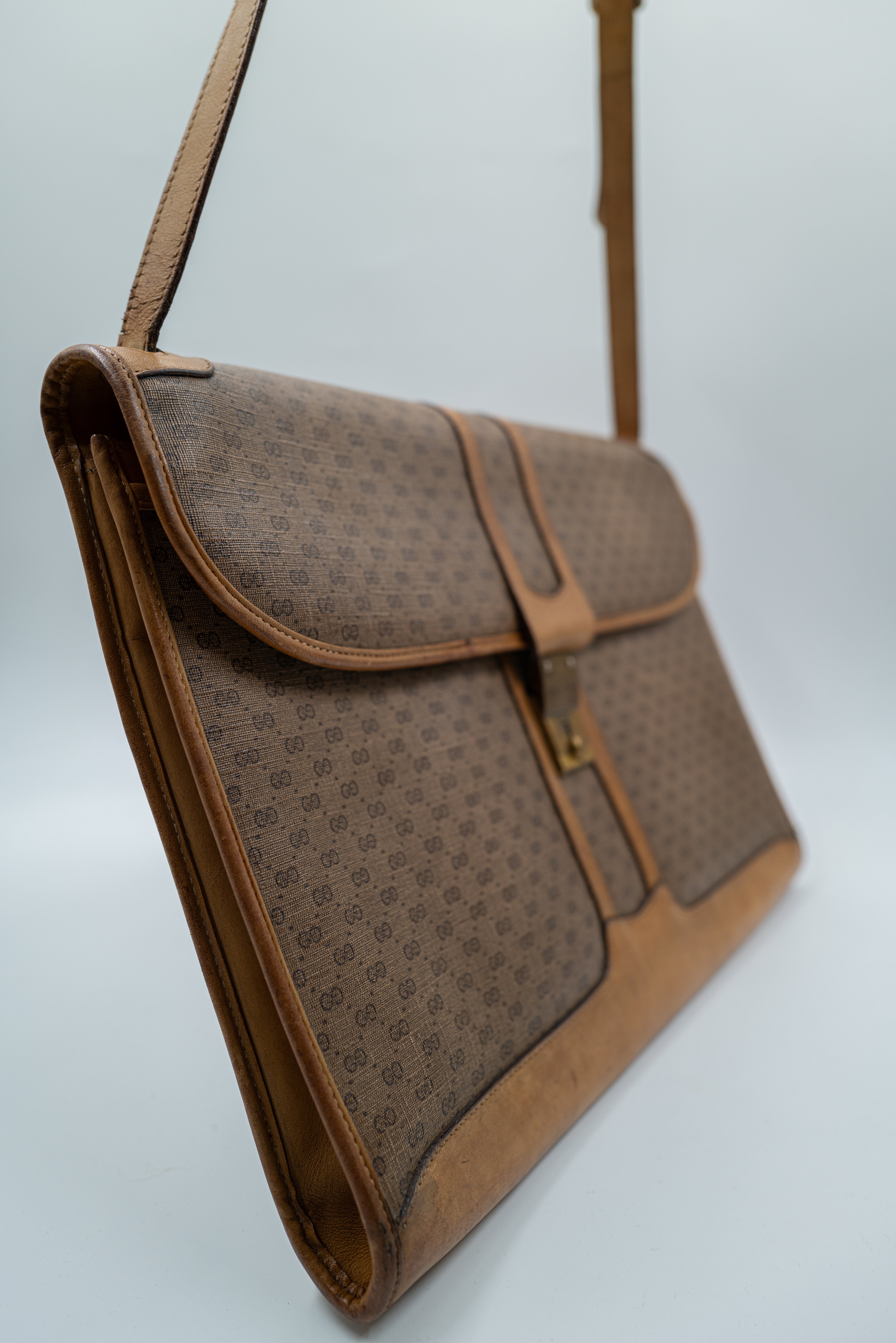 sac_gucci_toile_cuir_monogramme_beige_vintage_01